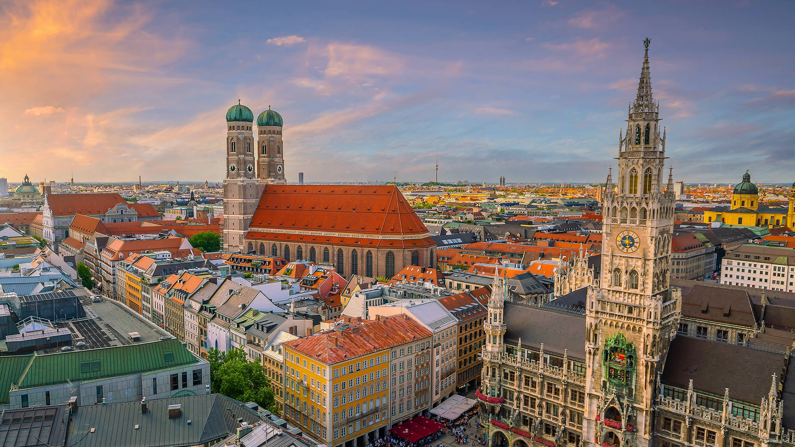 Церковь Богоматери - Hyperion Hotel München - официальный веб-сайт Церковь Богоматери - Hyperion Hotel München - официальный веб-сайт
