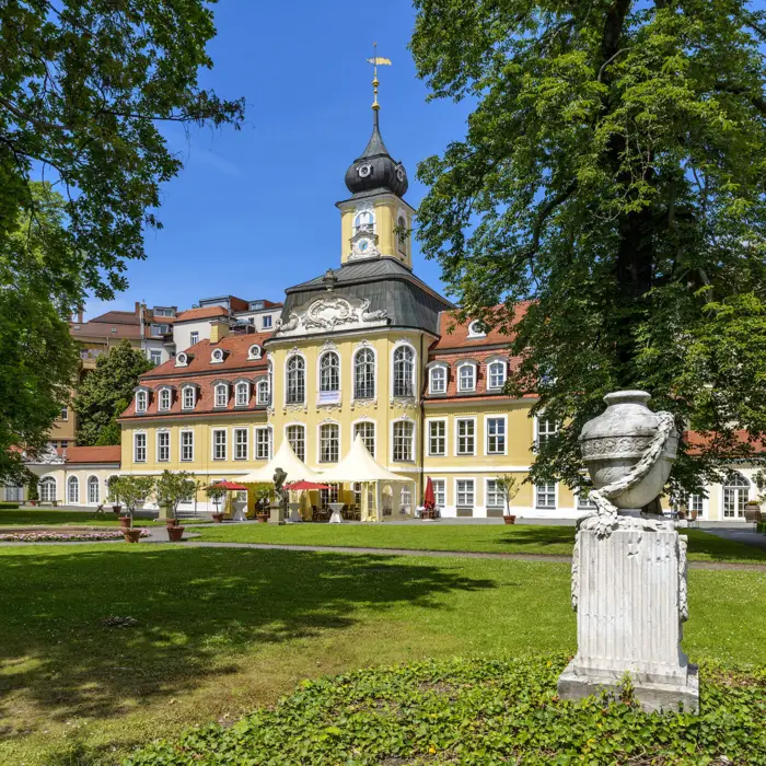 Vue sur le petit château de Gohlis depuis le Hofgarten