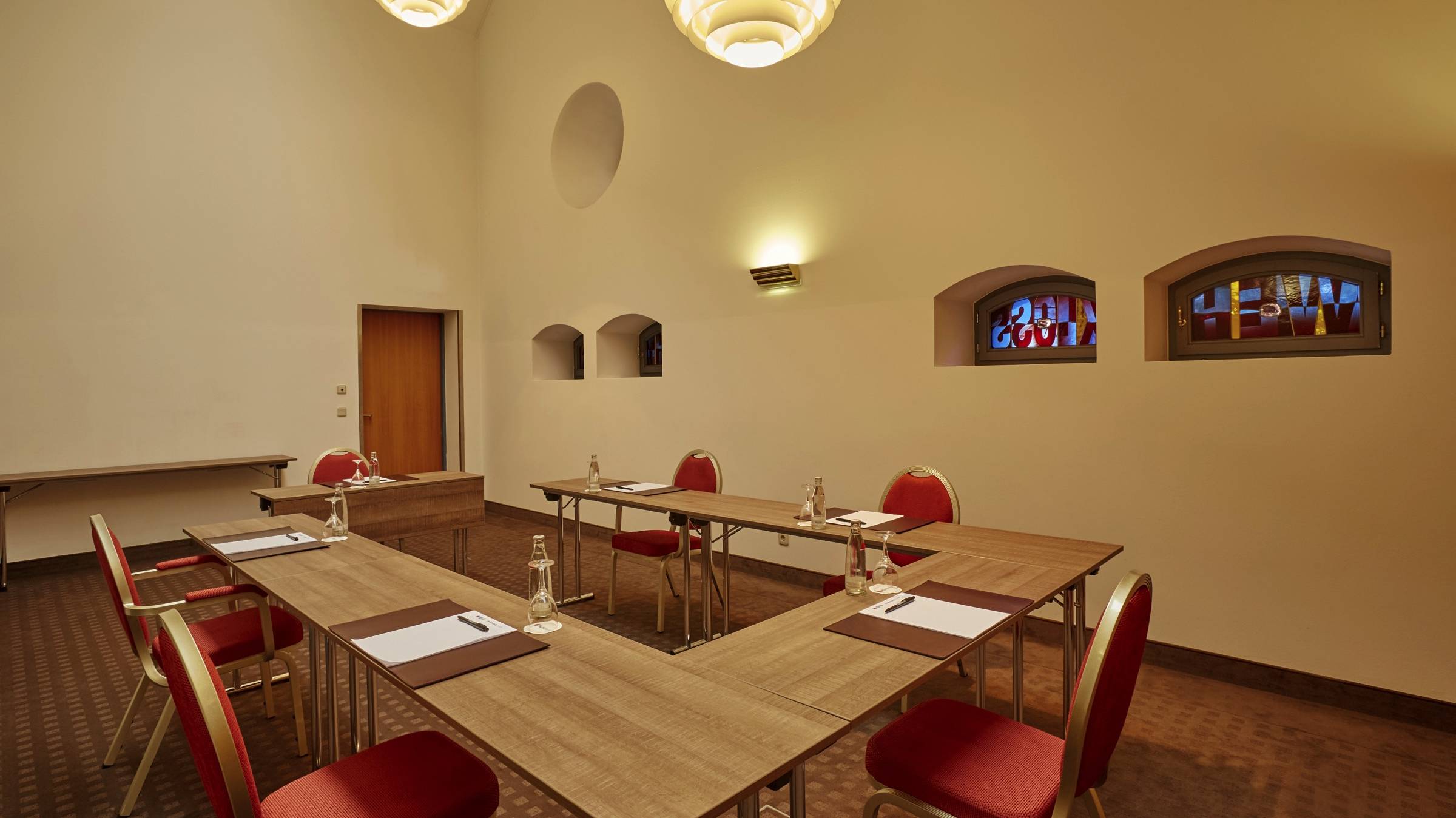 Meeting room at the H4 Hotel Residenzschloss Bayreuth - Official website Meeting room at the H4 Hotel Residenzschloss Bayreuth - Official website