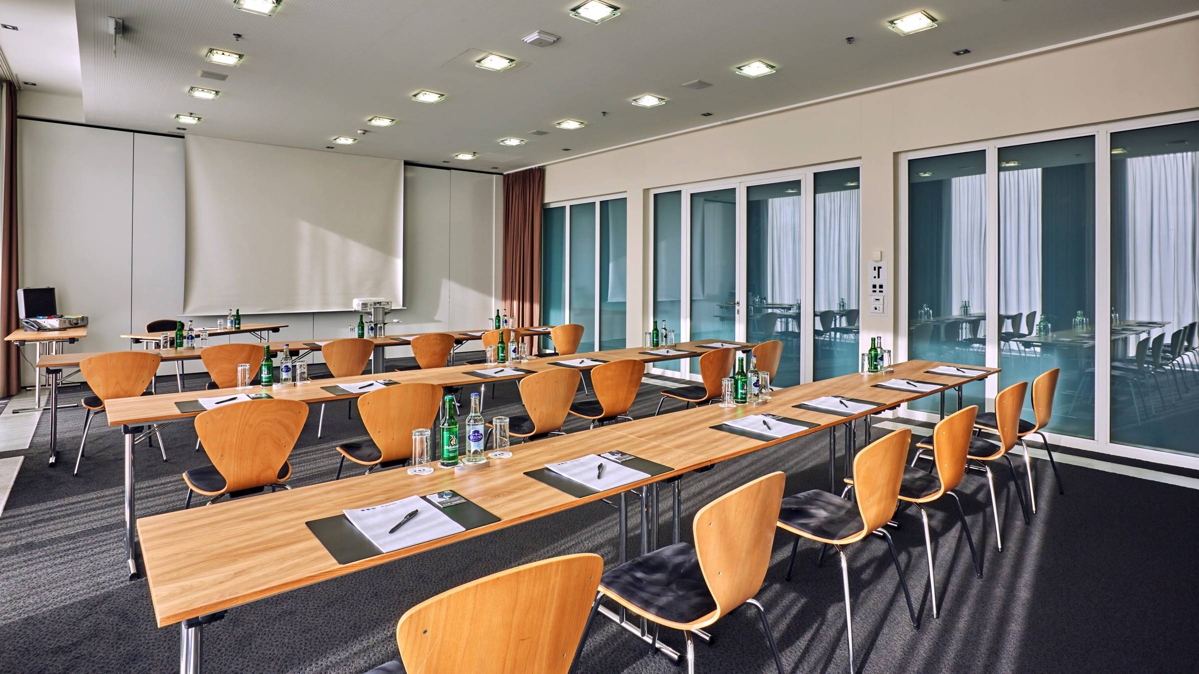 Tagungsraum im H4 Hotel Solothurn - Offizielle Webseite Tagungsraum im H4 Hotel Solothurn - Offizielle Webseite