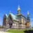 Russisch Orthodoxe Kirche mit goldenen Zwieblturmspitzen.