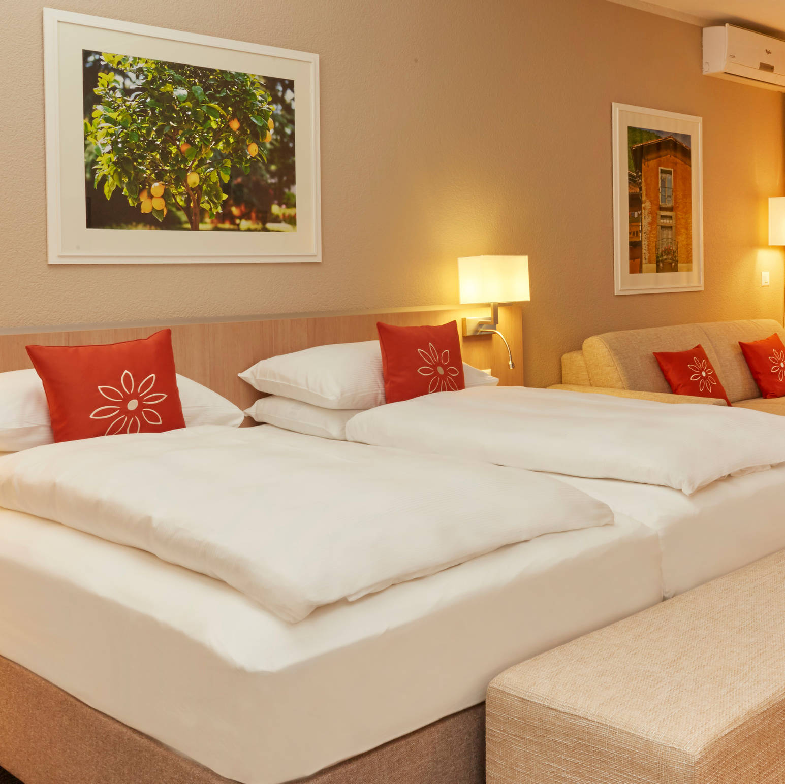 Номер отеля H4 Hotel Arcadia Locarno