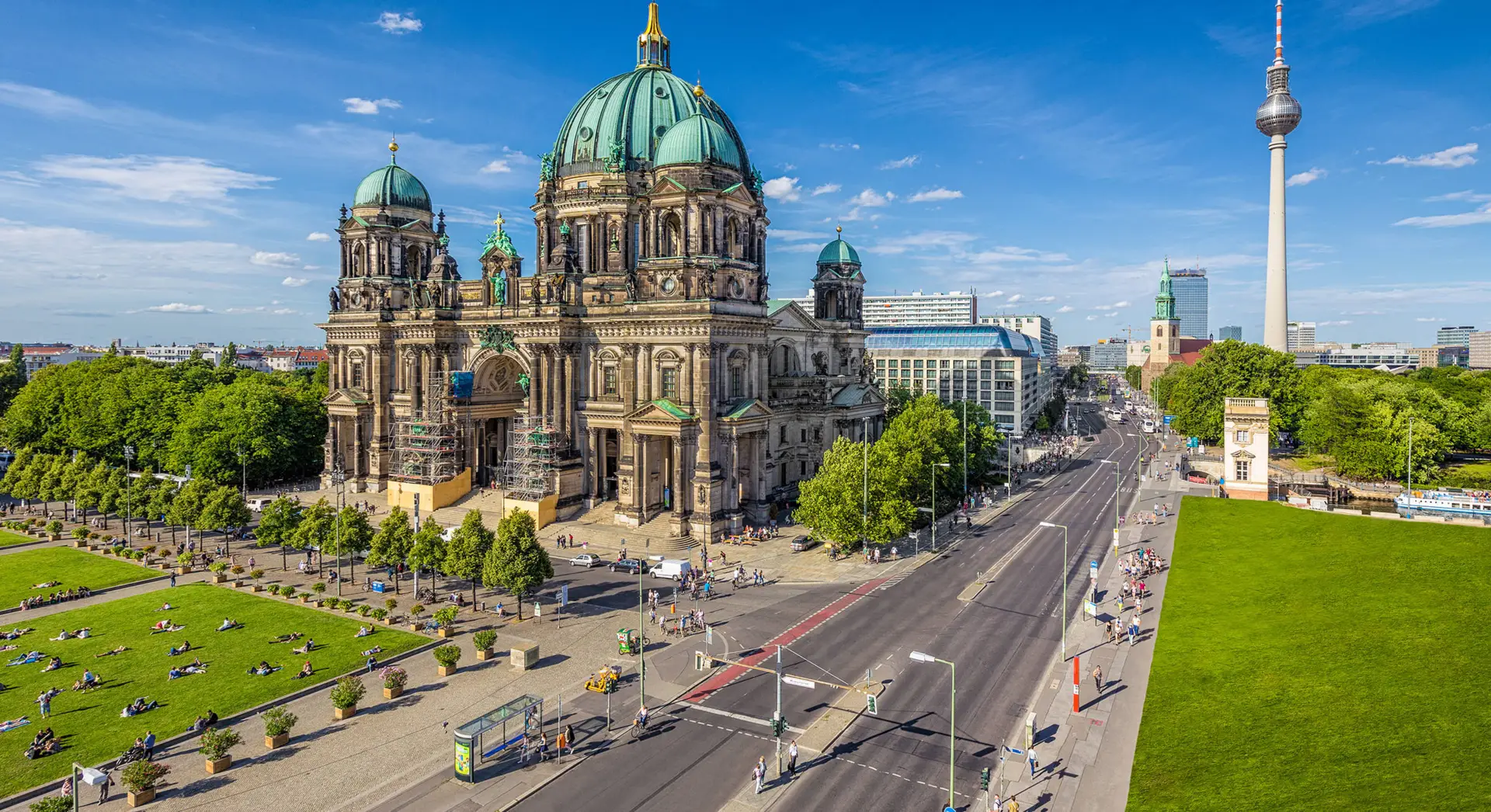 Reiseschein einlösen und Berlin entdecken - h-hotels.com - Offizielle  Webseite