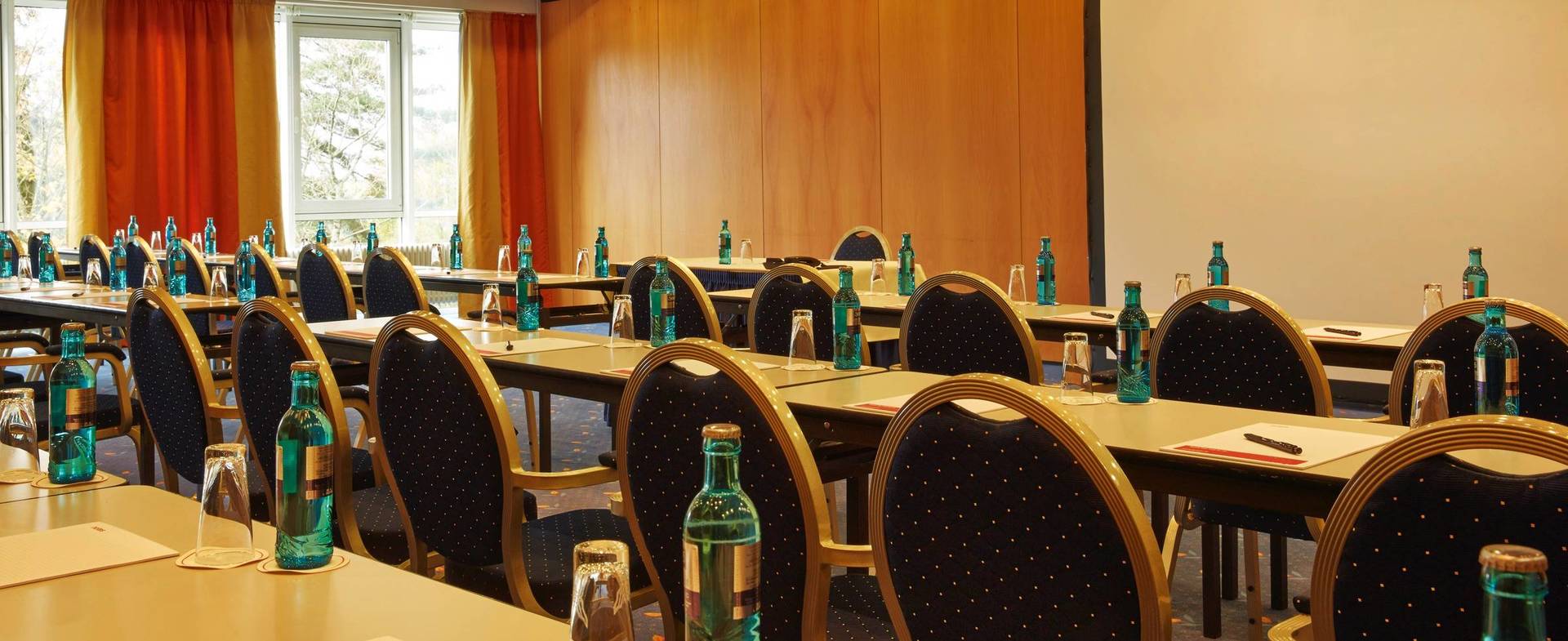 Fully equipped meeting rooms at the H+ Hotel & Spa Friedrichroda - Official website