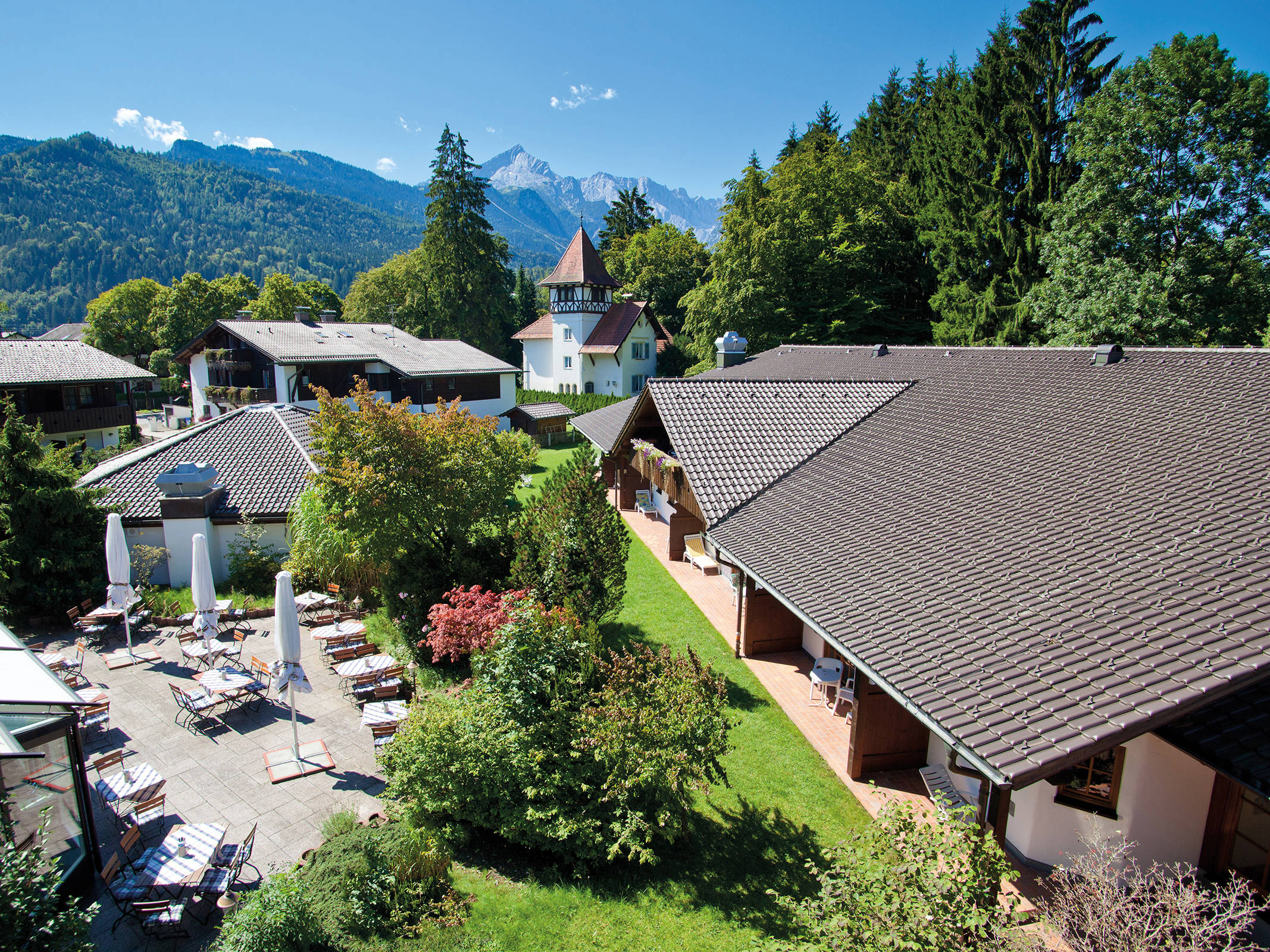 Hotel- Hyperion Hotel Garmisch-Partenkirchen Hotel- Hyperion Hotel Garmisch-Partenkirchen