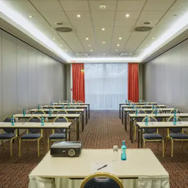 H+ Hotel Leipzig-Halle Tagungsraum im H+ Hotel Leipzig-Halle