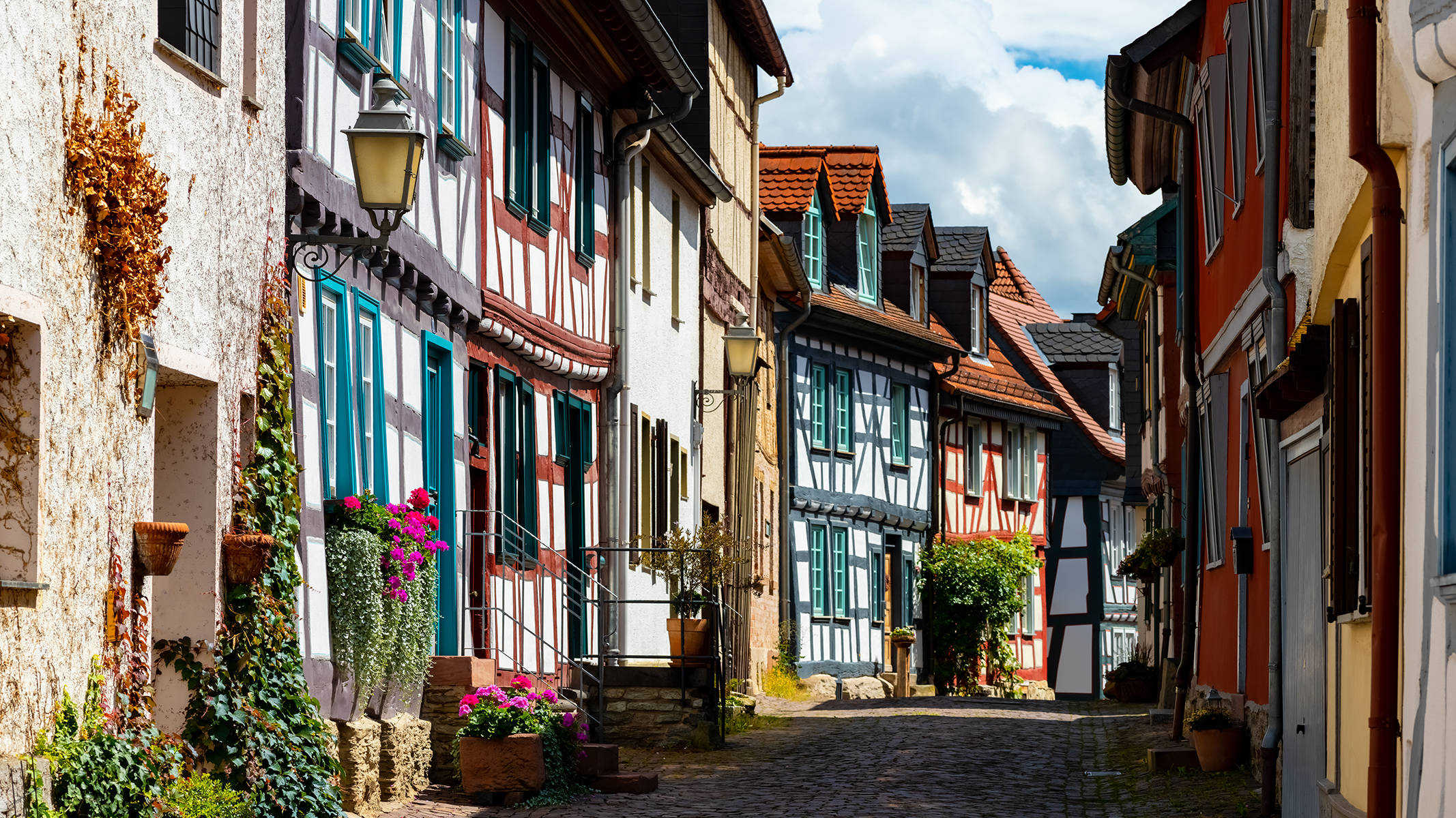 Half-timbered houses in Idstein - H+ Hotel Frankfurt Eschborn - Official website