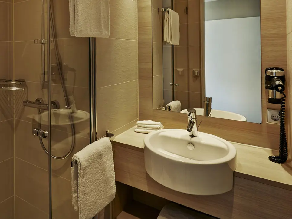 Salle de bain de l‘hôtel H2 Hotel München Messe - site internet officiel