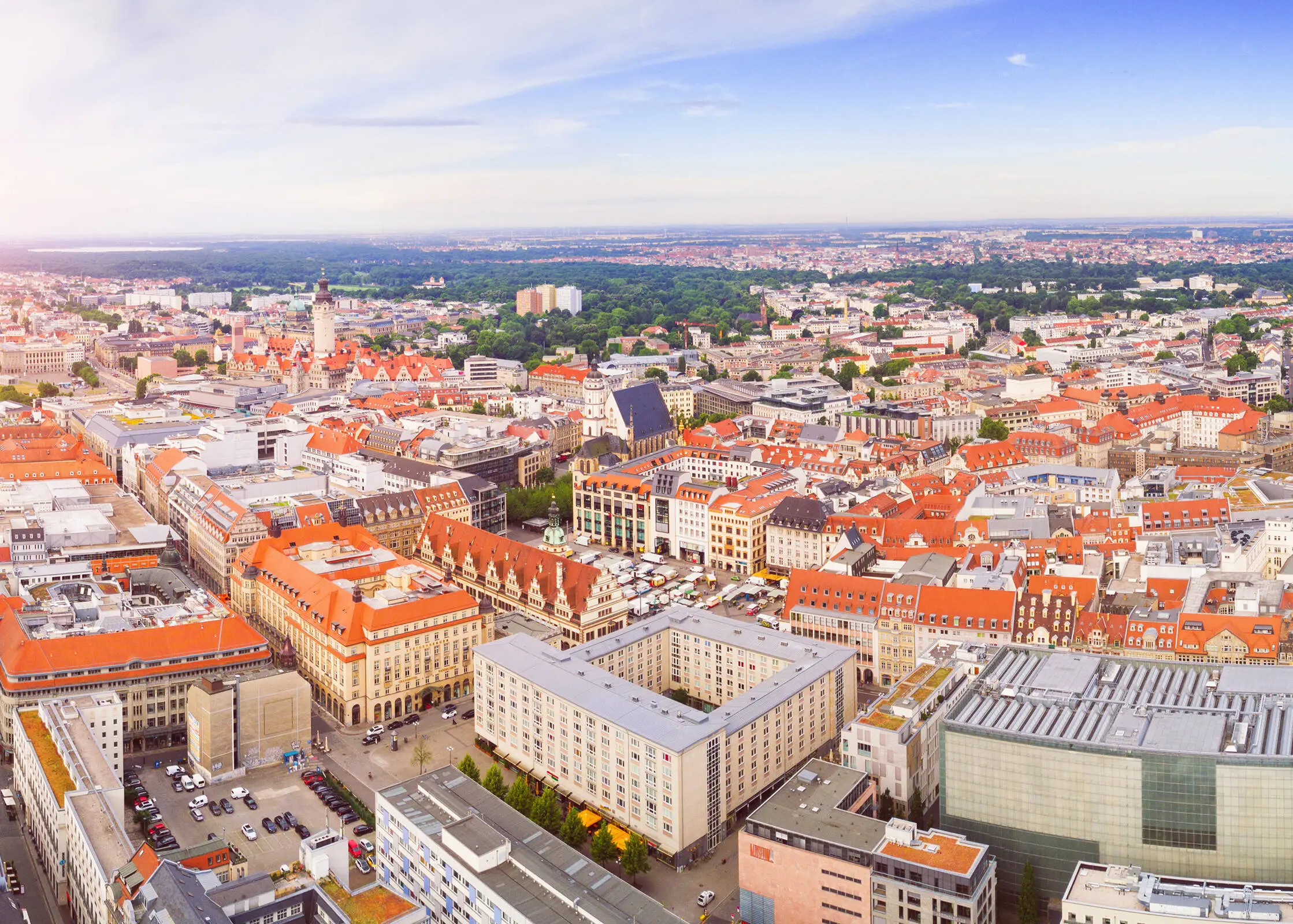 Centrally located at the main station - H2 Hotel Leipzig