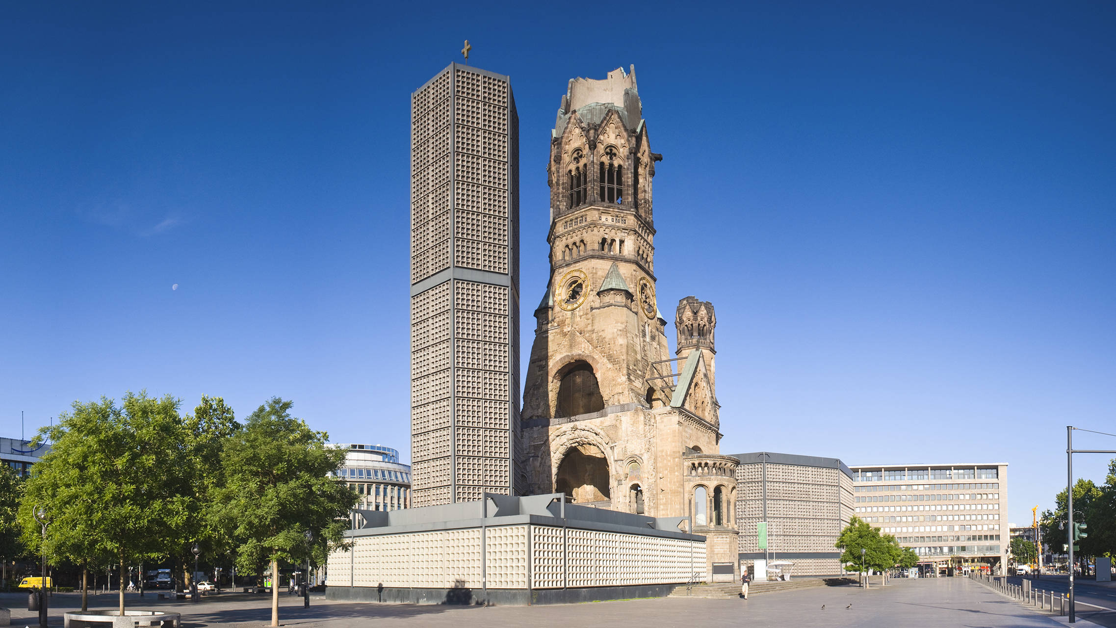 Kaiser Wilhelm Gedächtniskirche - H2 Hotel Berlin Alexanderplatz - Officiële website Kaiser Wilhelm Gedächtniskirche - H2 Hotel Berlin Alexanderplatz - Officiële website