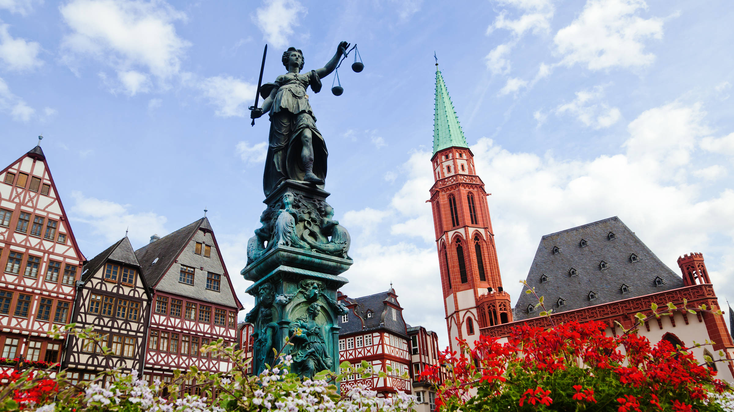 Römerberg in Frankfurt | H-Hotels.com Römerberg in Frankfurt | H-Hotels.com