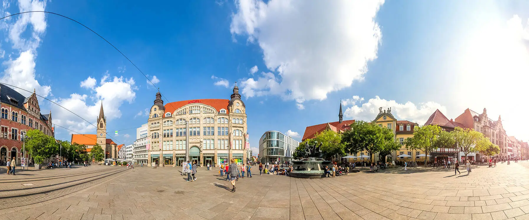 Anger in Erfurt mit Einkaufszentrum