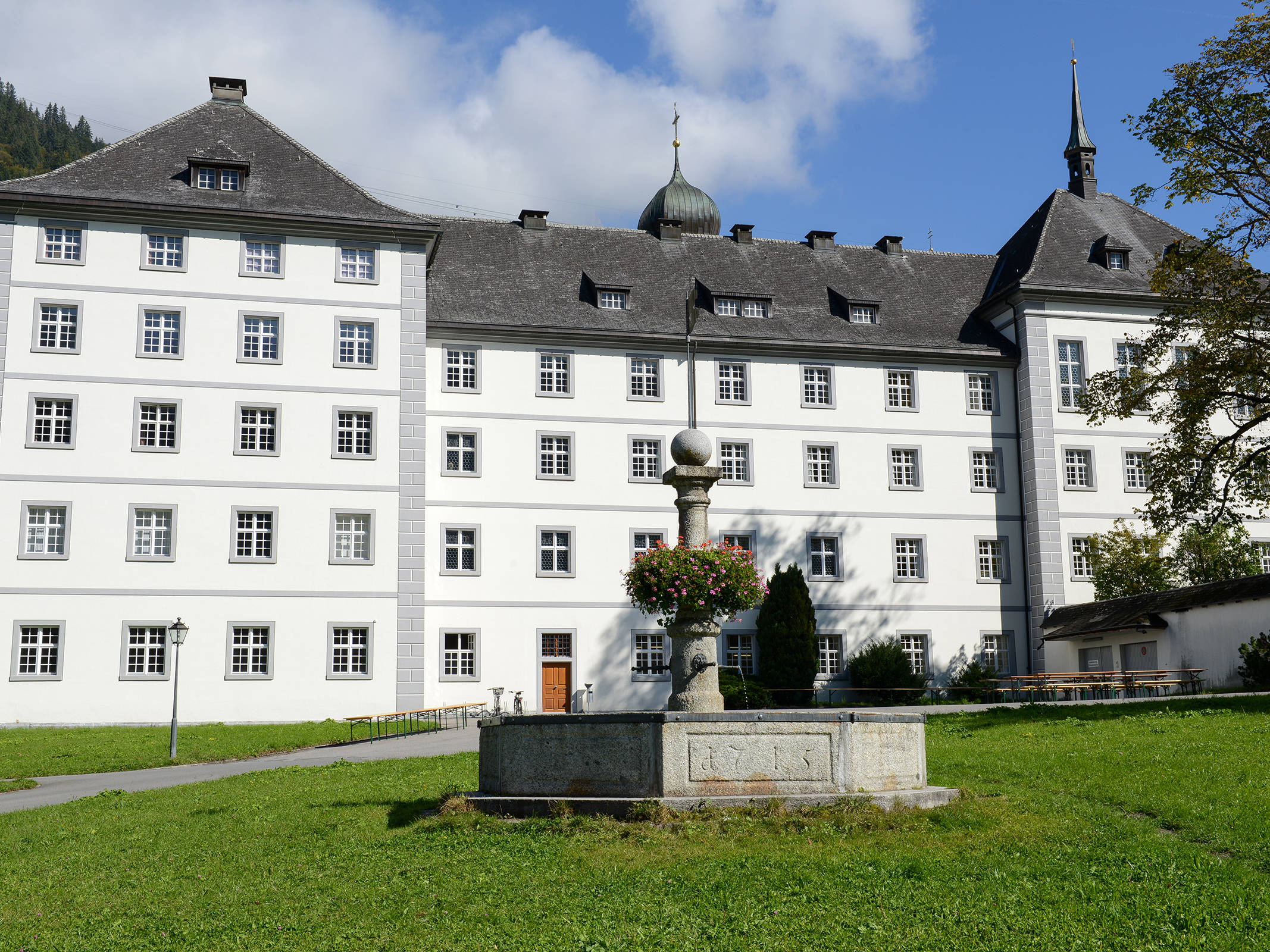 Kloster in Engelberg | H-Hotels.com Kloster in Engelberg | H-Hotels.com