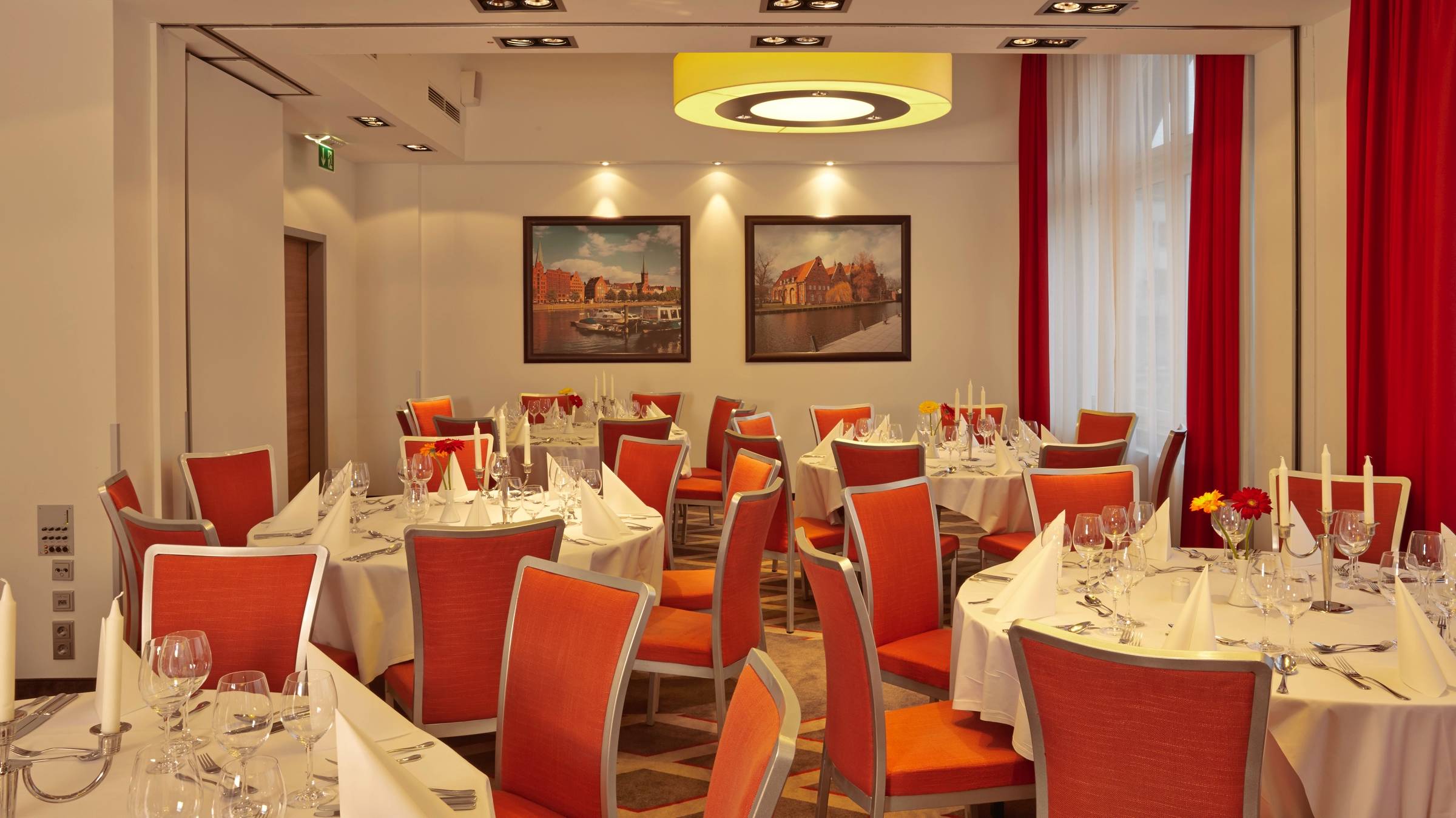 Bankett - H+ Hotel Lübeck - Offizielle Webseite Bankett - H+ Hotel Lübeck - Offizielle Webseite