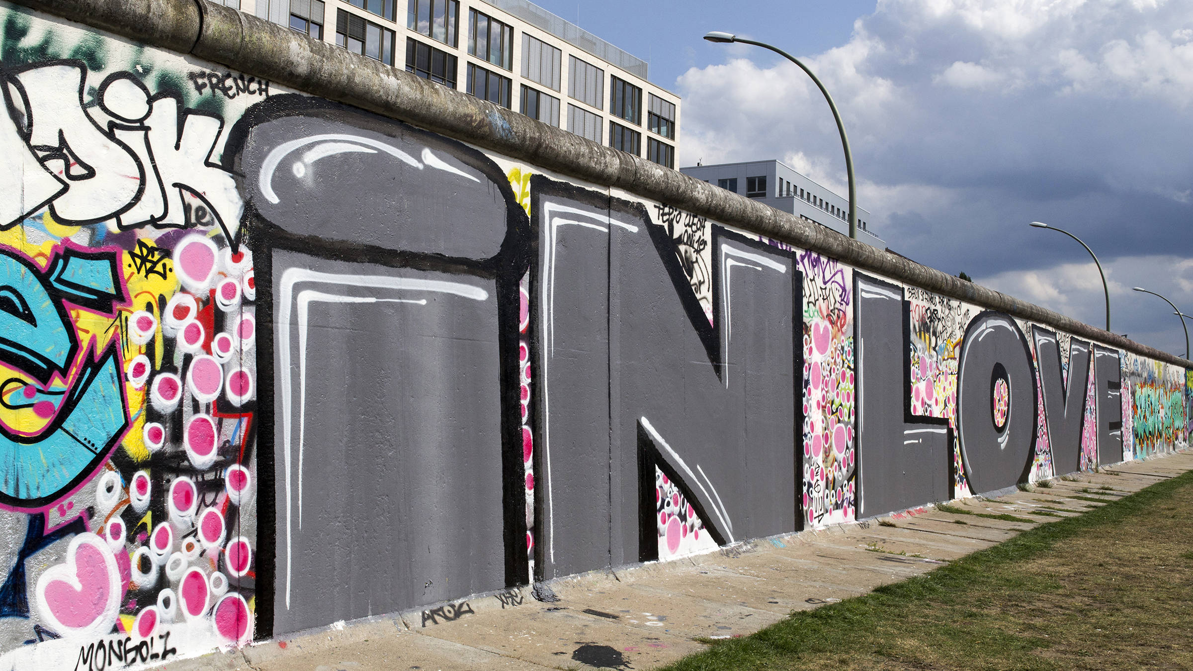 Berliner Mauer und die East Side Gallery in Berlin - H-Hotels.com - Offizielle Webseite Berliner Mauer und die East Side Gallery in Berlin - H-Hotels.com - Offizielle Webseite