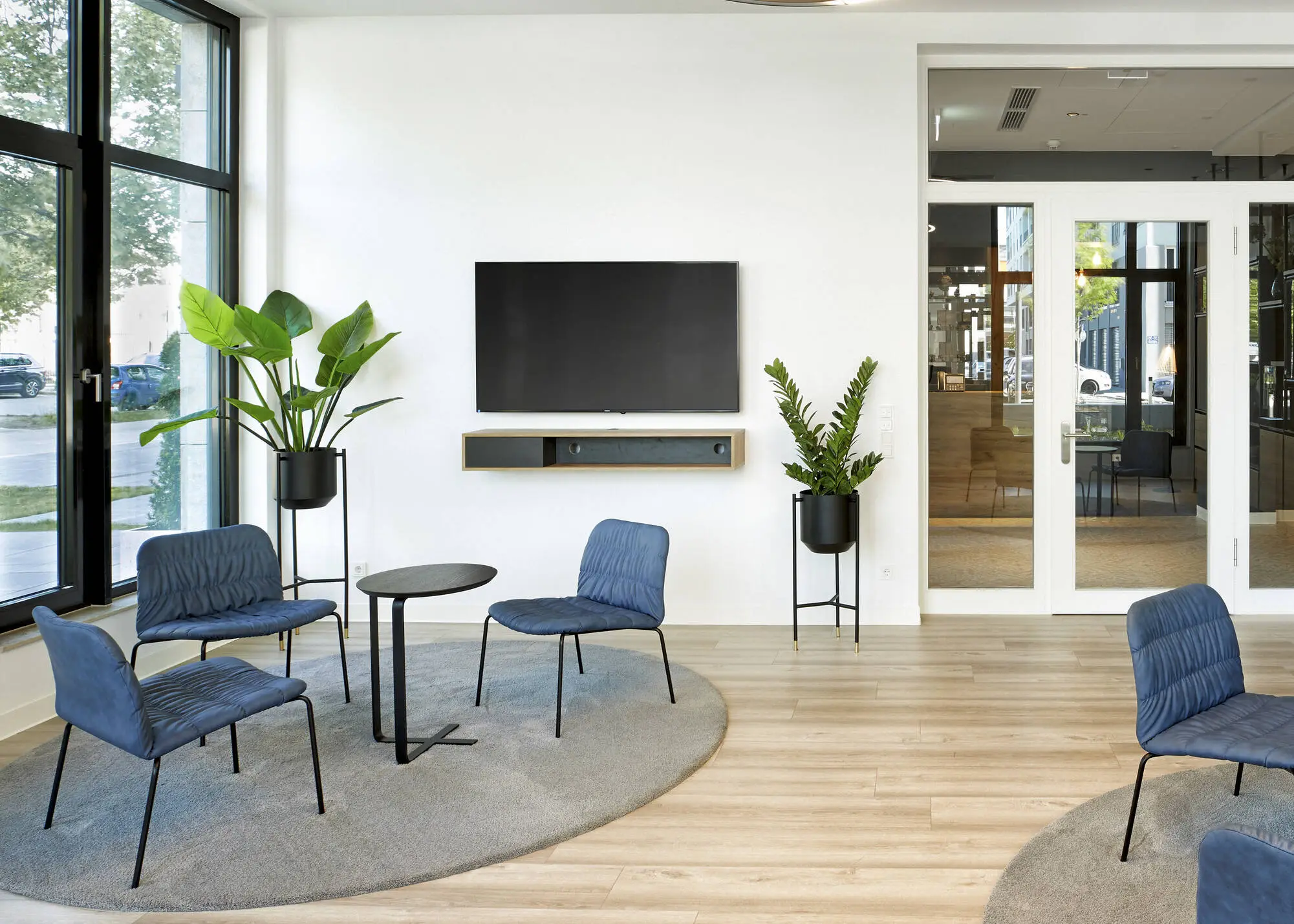 Hal - H.ome Serviced Apartments München