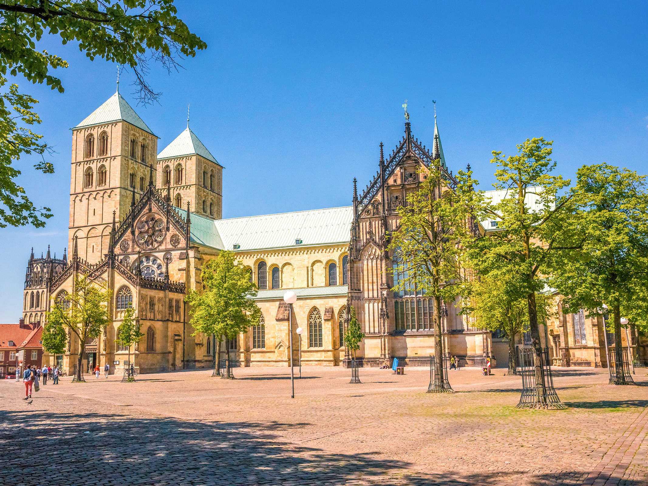 Domplatz | H-Hotels.com Domplatz | H-Hotels.com