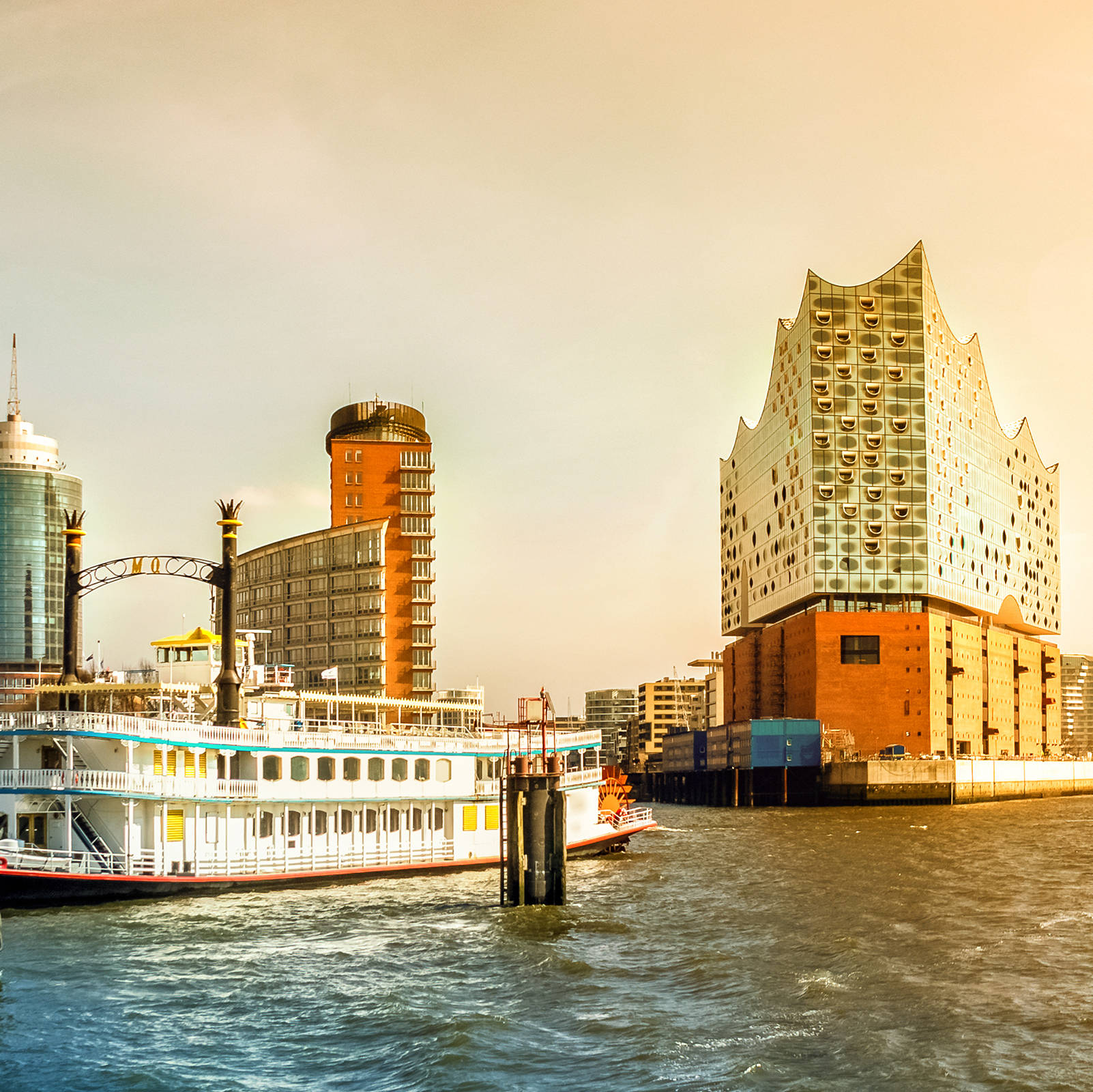 Гамбурге - H-Hotels.com