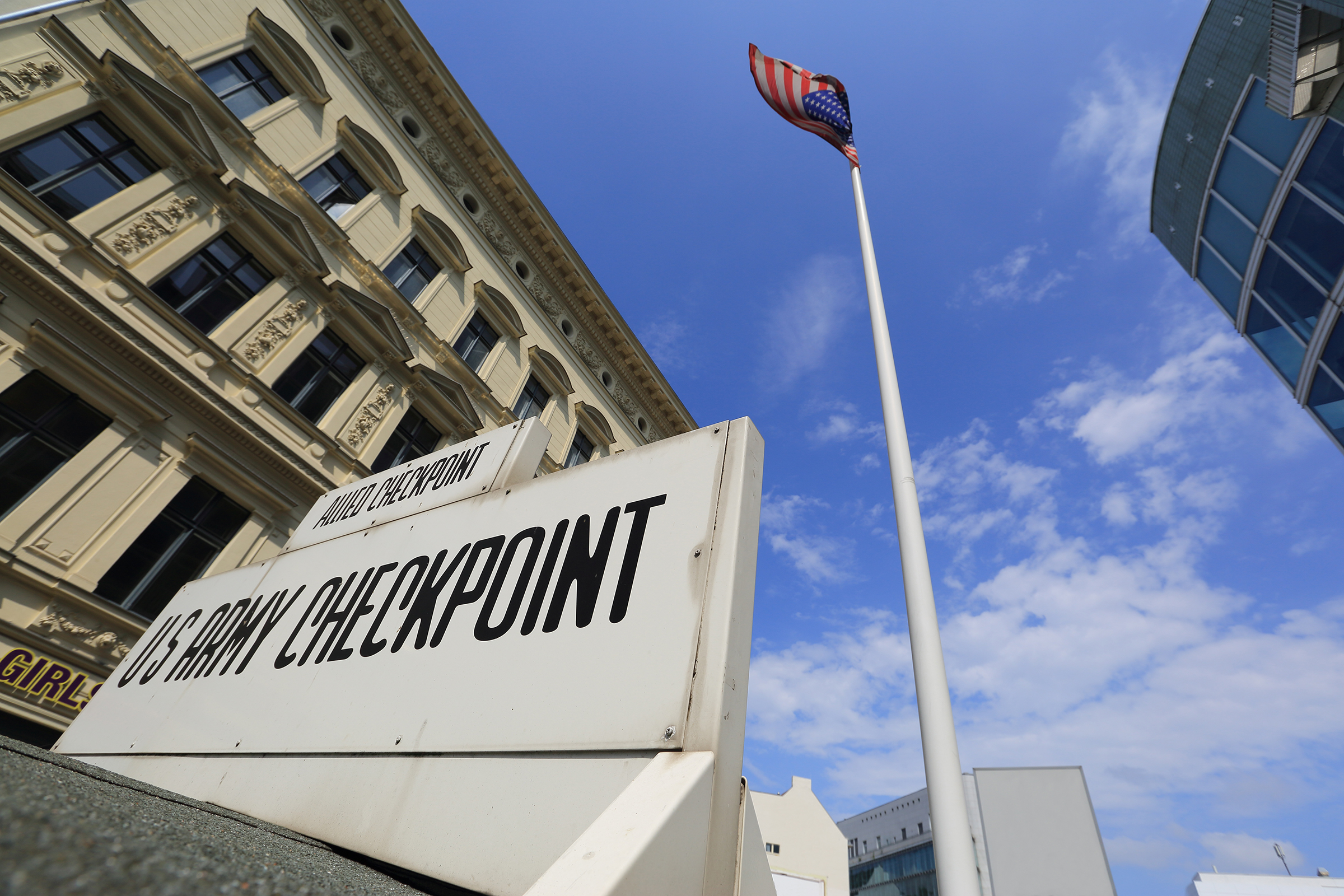 Checkpoint Charlie - Plätze in Berlin - H-Hotels.com