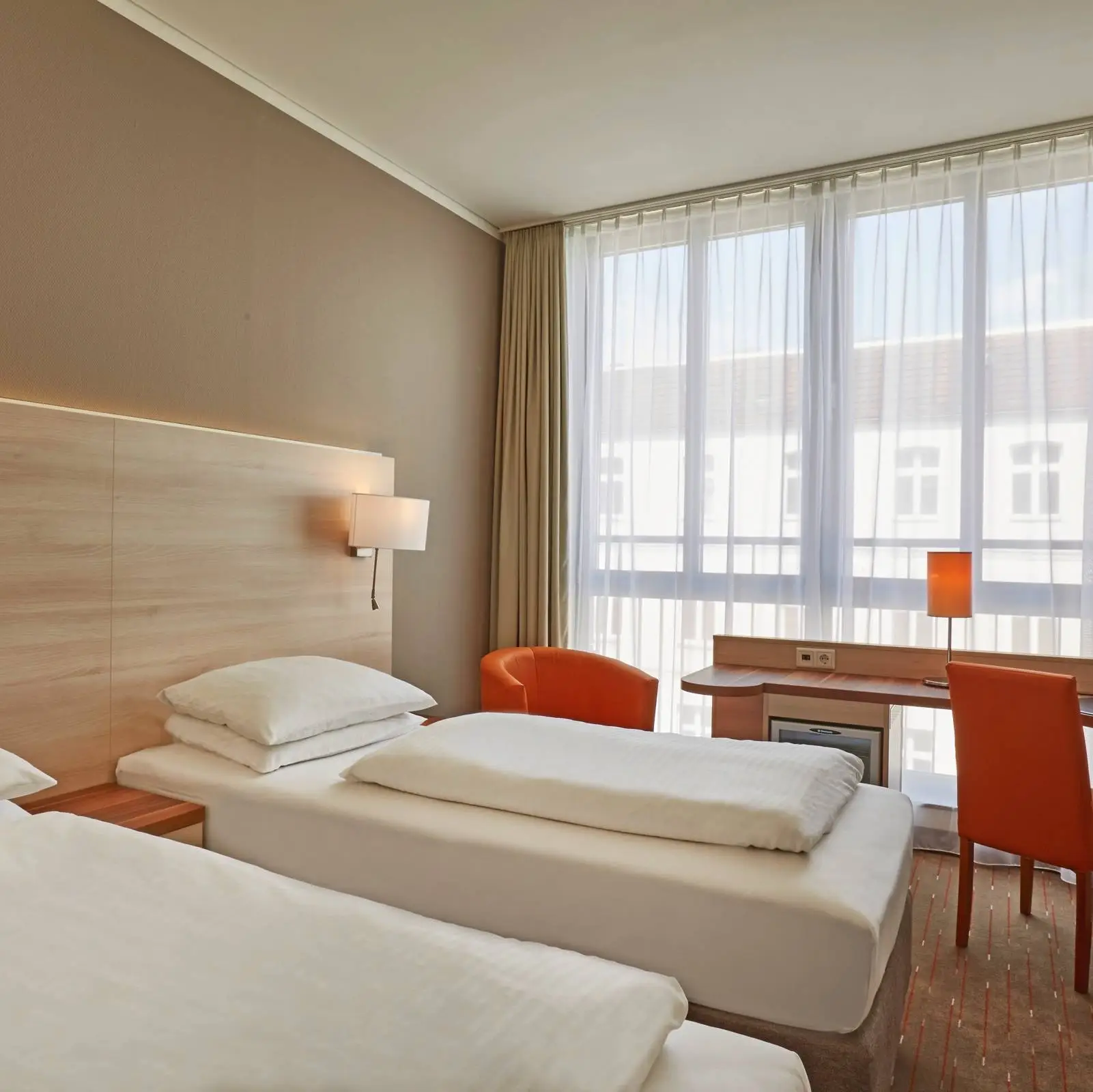 Hotel rooms - H+ Hotel Berlin Mitte