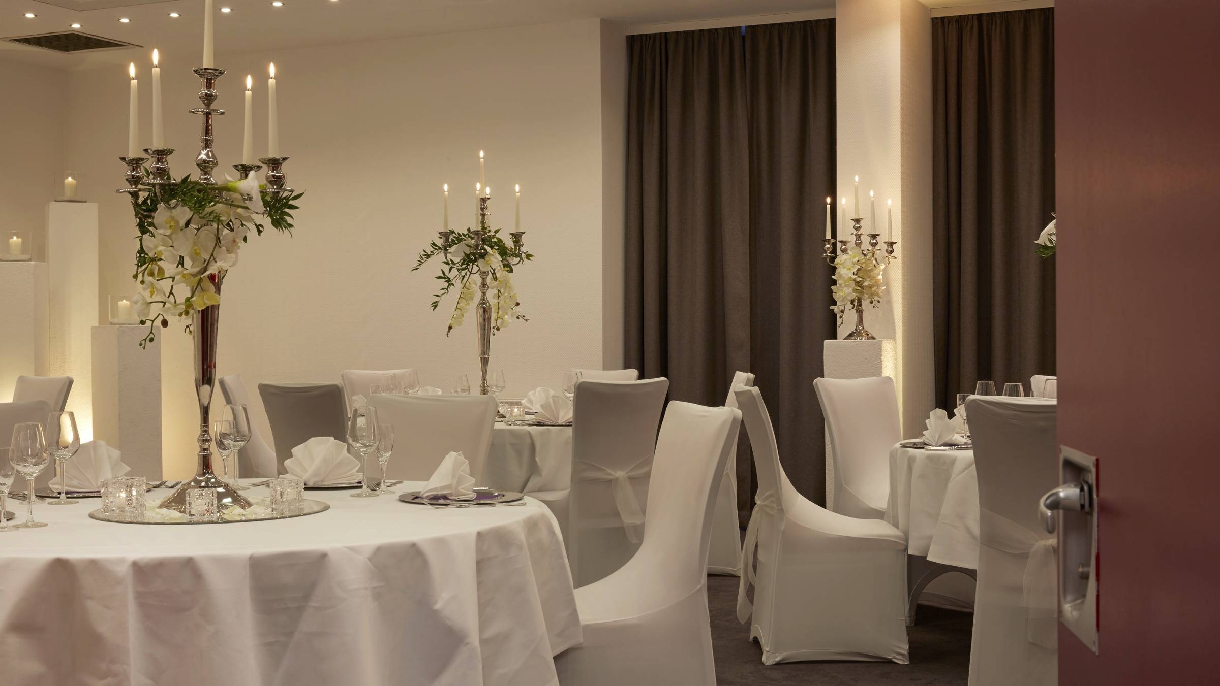 Banquet at the H+ Hotel Nürnberg - H-Hotels.com - Official website Banquet at the H+ Hotel Nürnberg - H-Hotels.com - Official website