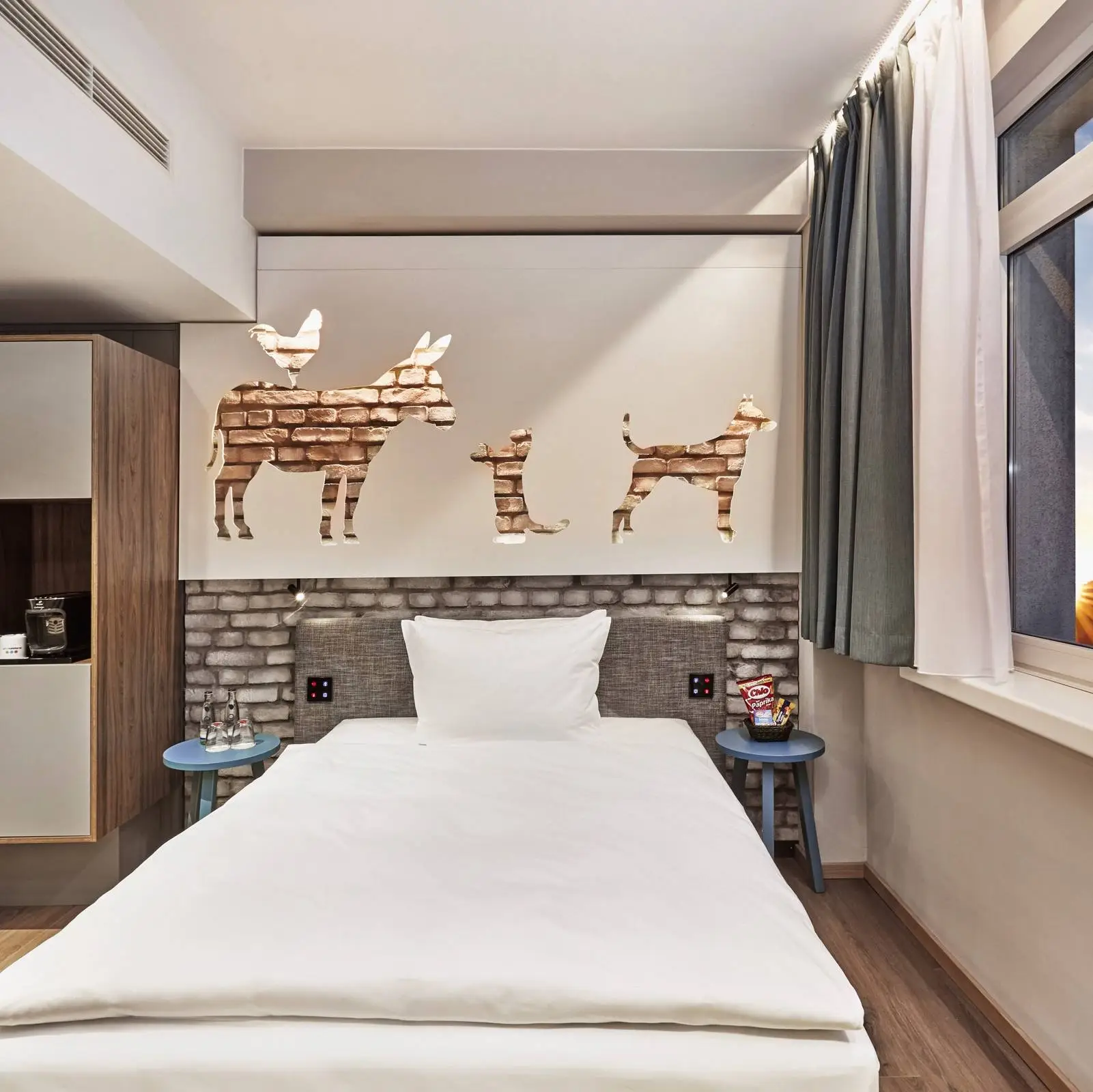 Hotel rooms - H+ Hotel Bremen