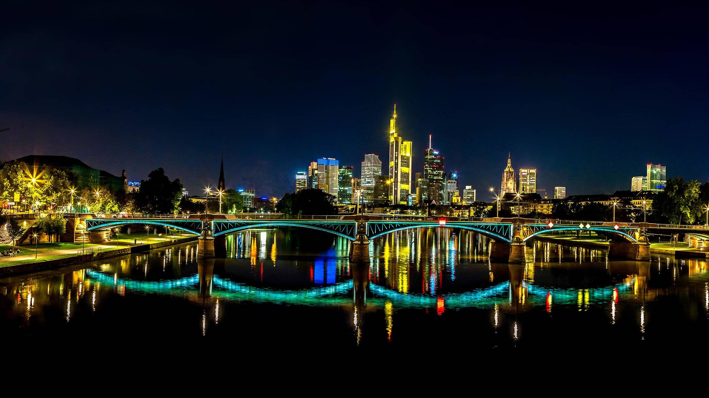 Frankfurt - H4 Hotel Frankfurt Messe - Officiële website Frankfurt - H4 Hotel Frankfurt Messe - Officiële website