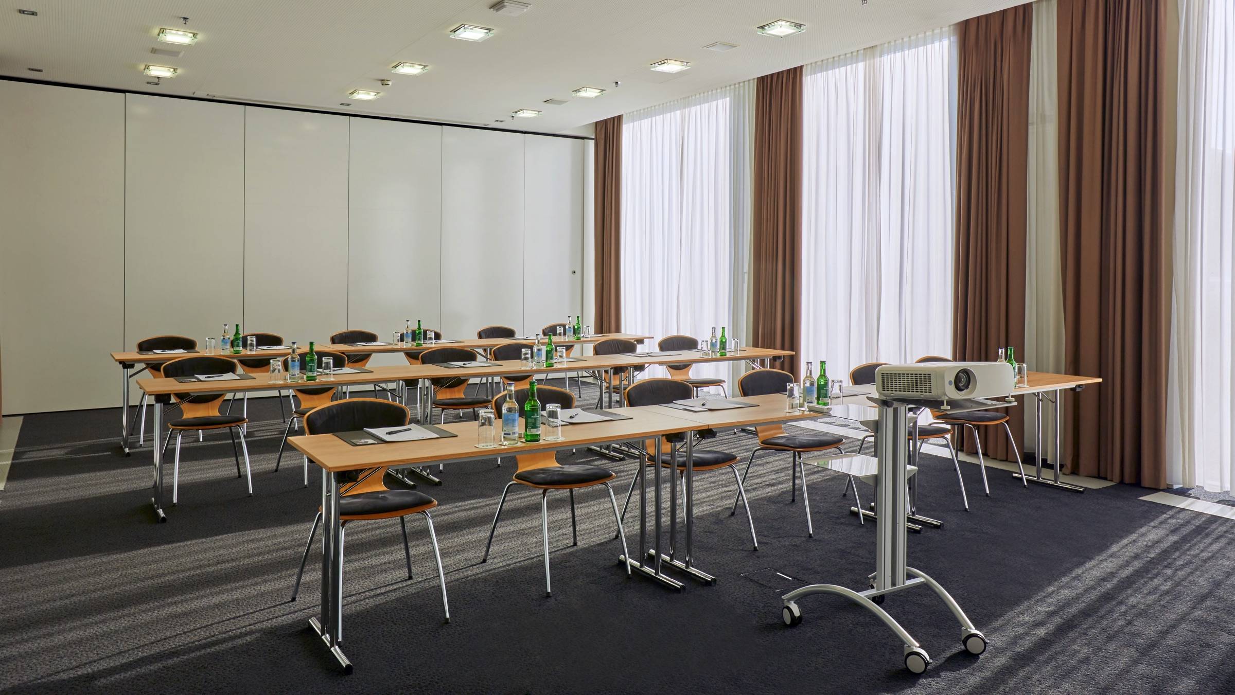 Meeting rooms at the H4 Hotel Solothurn - Official website Meeting rooms at the H4 Hotel Solothurn - Official website