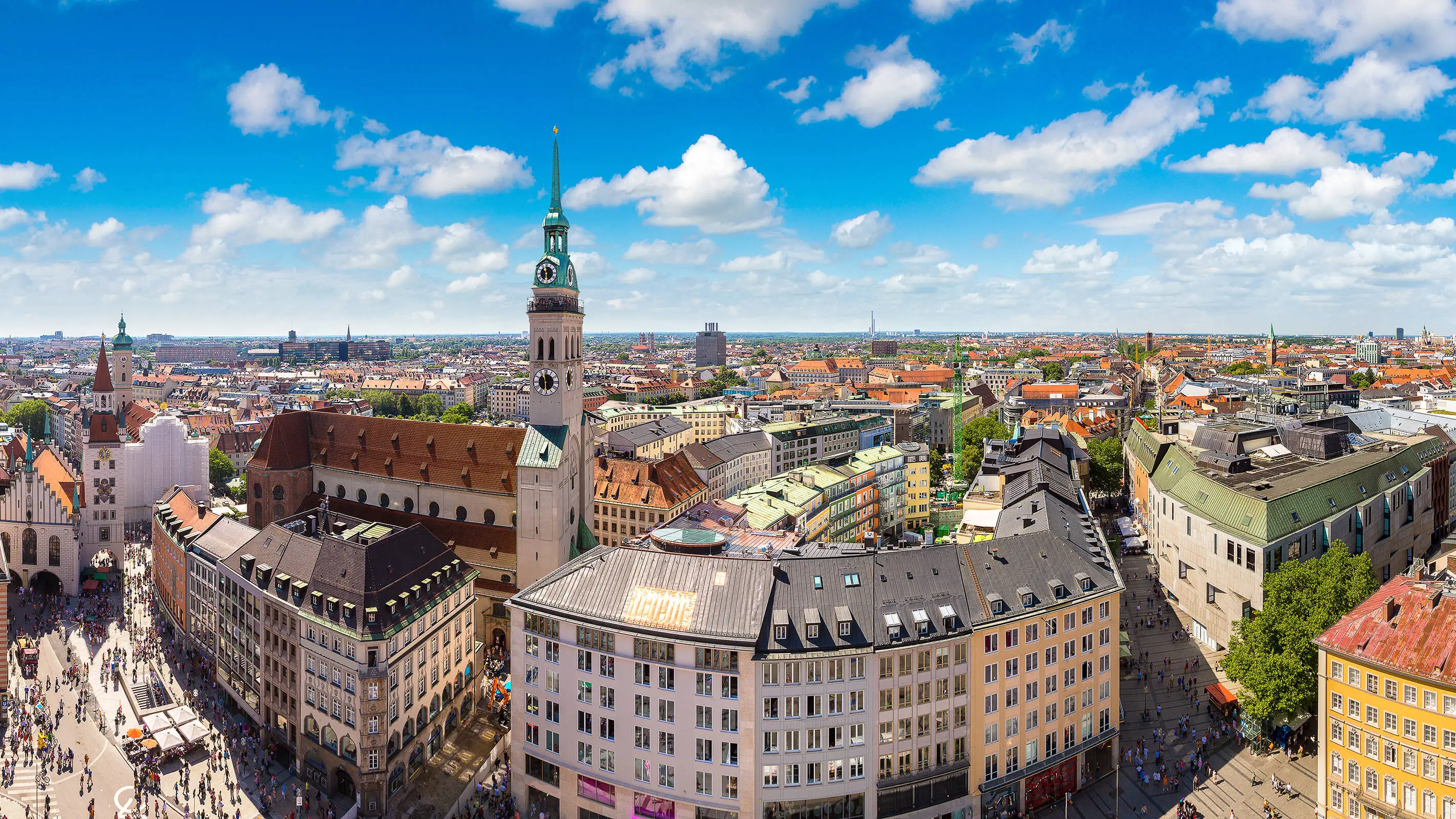 Surroundings from Munich - H+ Hotel München