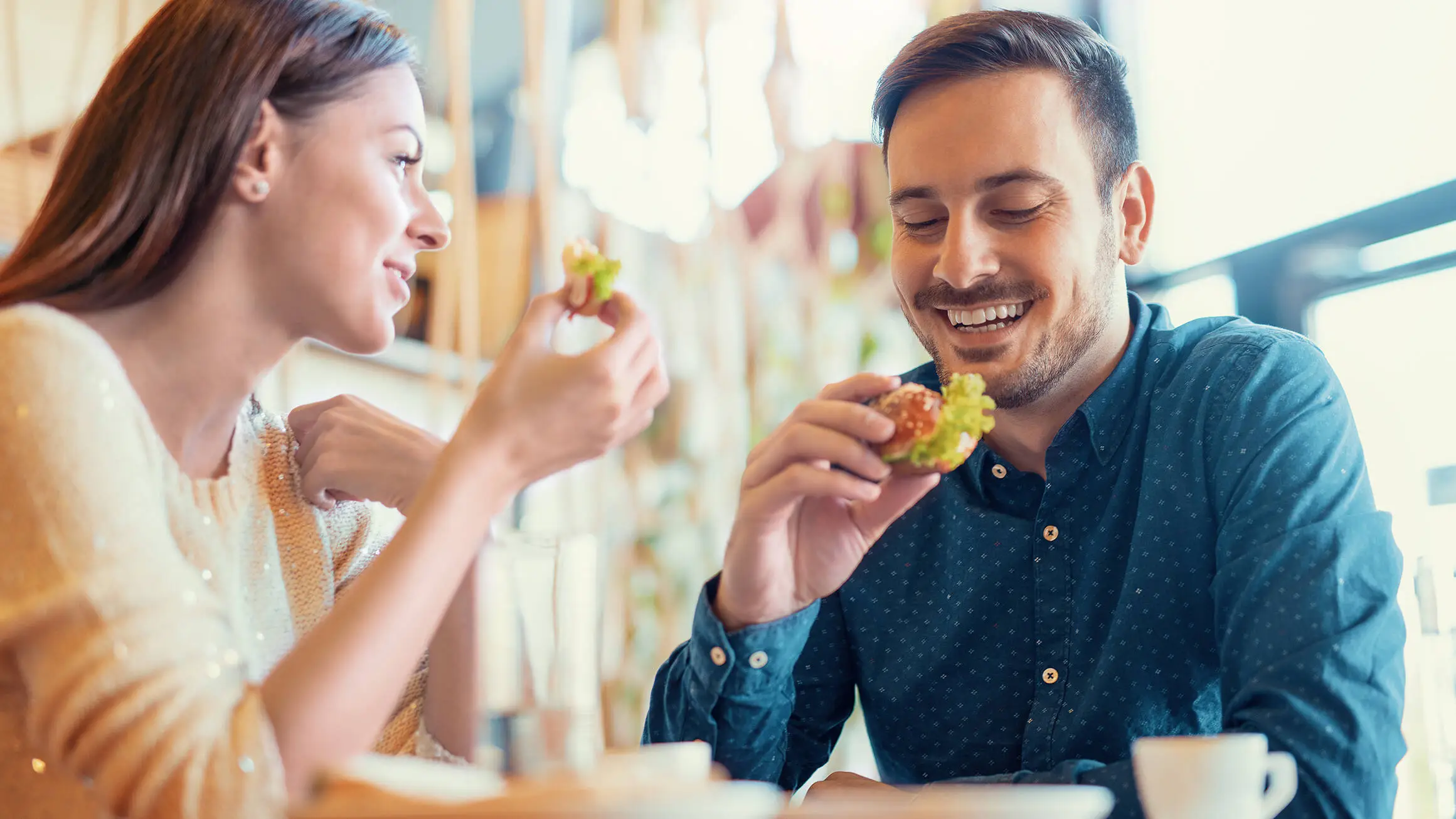 Breakfast included - H2 Hotel Düsseldorf City