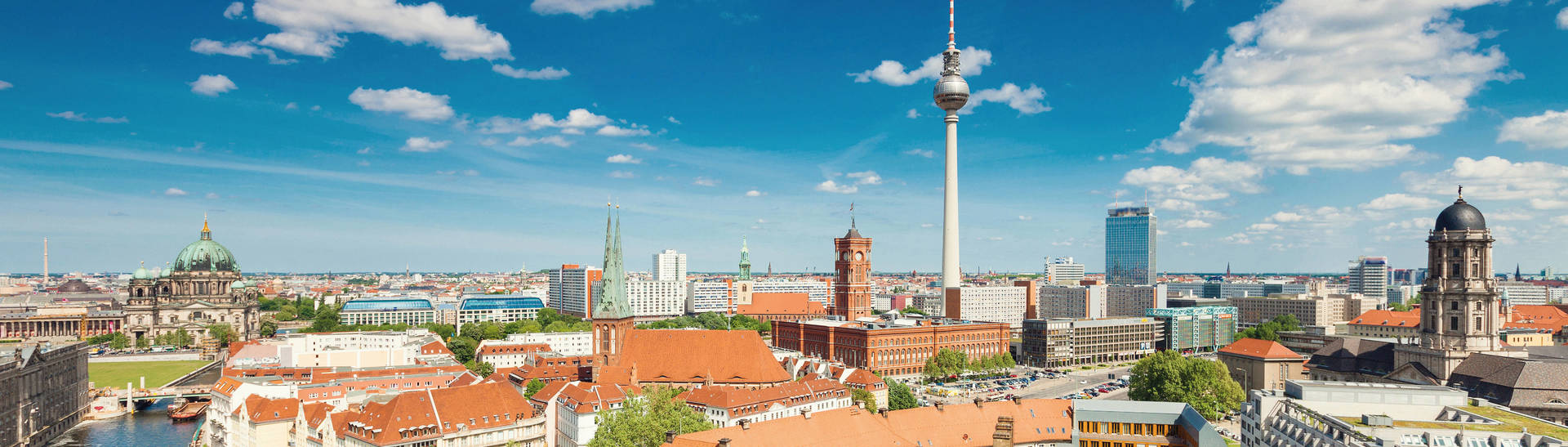 Blick über Berlin-Mitte - H4 Hotel Berlin Alexanderplatz - Offizielle Webseite