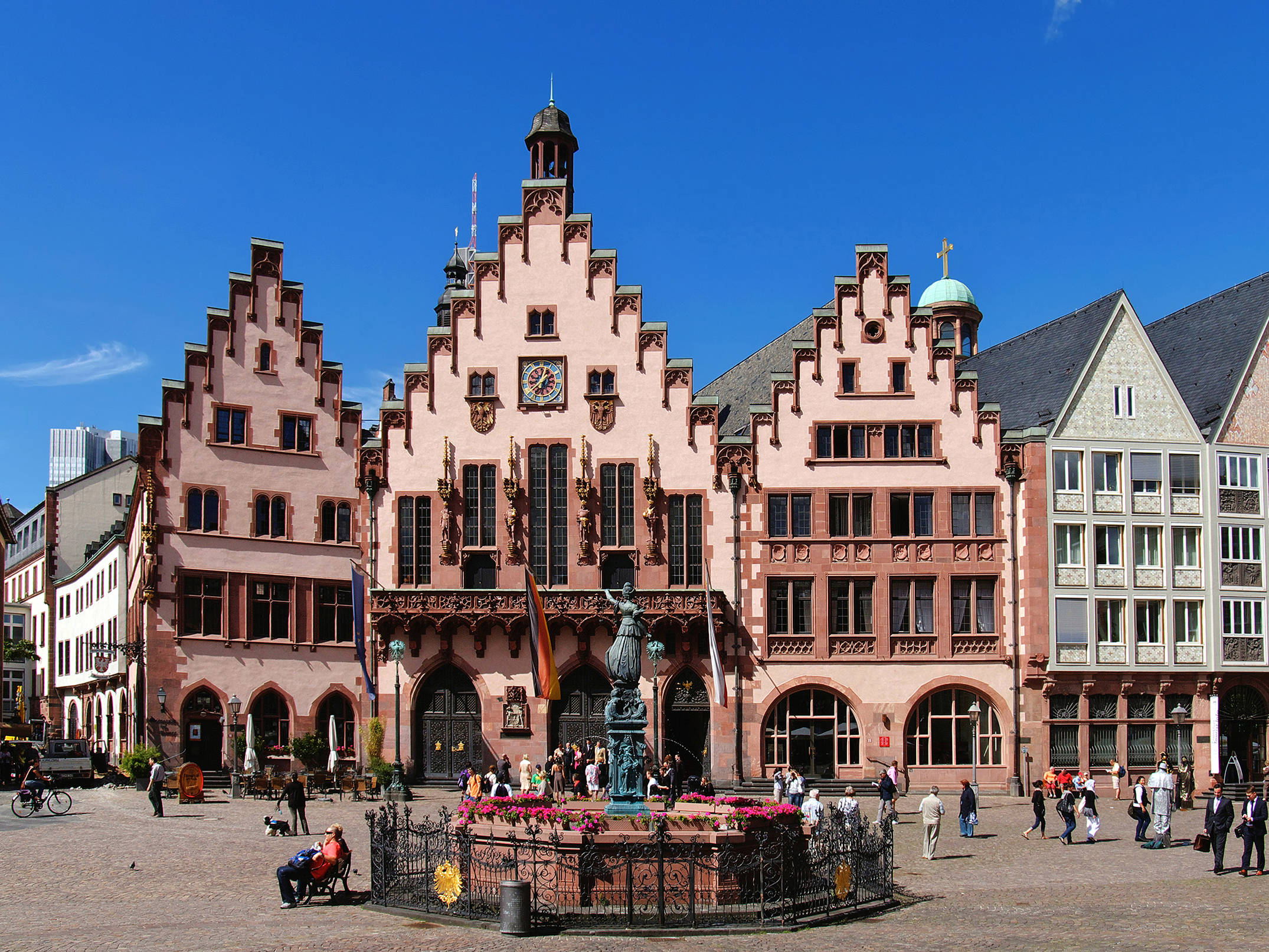 Römerberg - H4 Hotel Frankfurt Messe - sito web ufficiale Römerberg - H4 Hotel Frankfurt Messe - sito web ufficiale