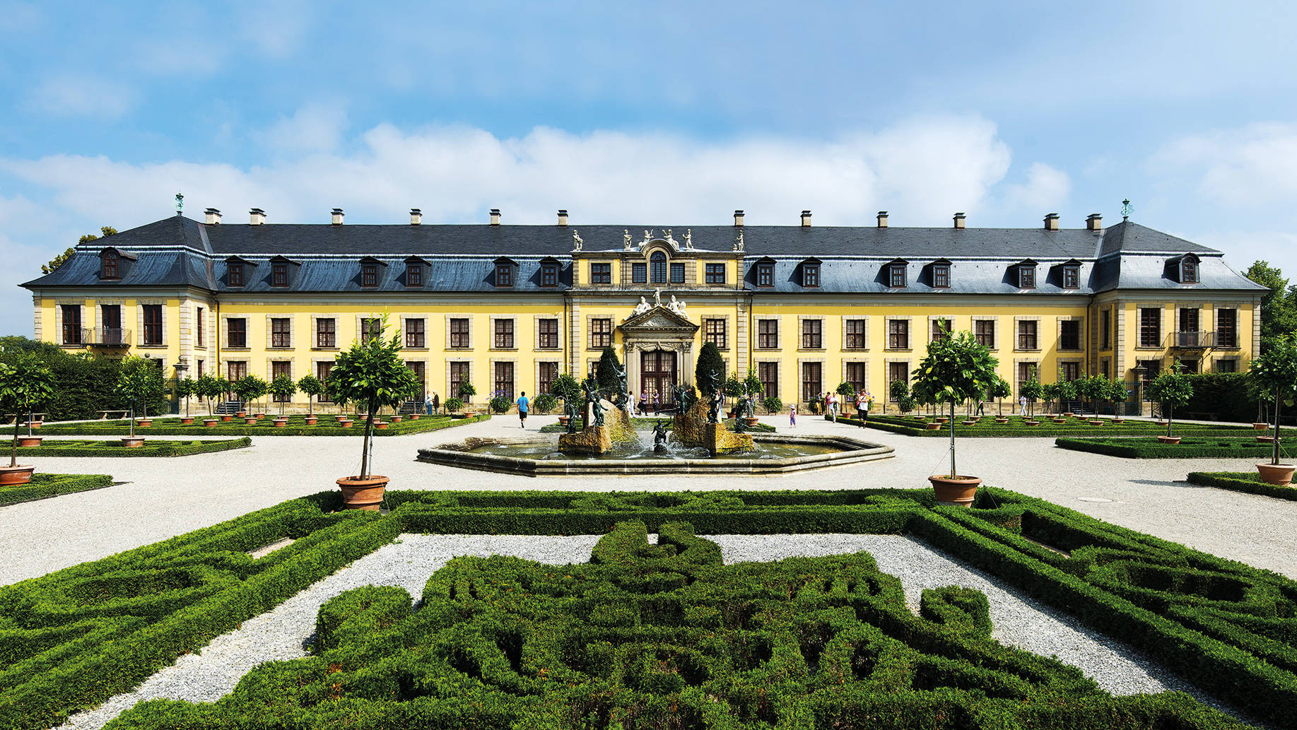 Херренхаузен Гарденс Ганновер - H4 Hotel Hannover Messe Херренхаузен Гарденс Ганновер - H4 Hotel Hannover Messe