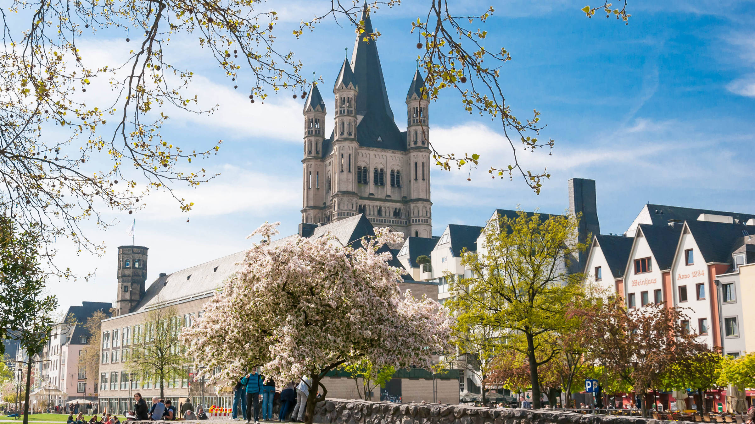 Groß St. Martin - H+ Hotel Köln Brühl - sito web ufficiale Groß St. Martin - H+ Hotel Köln Brühl - sito web ufficiale