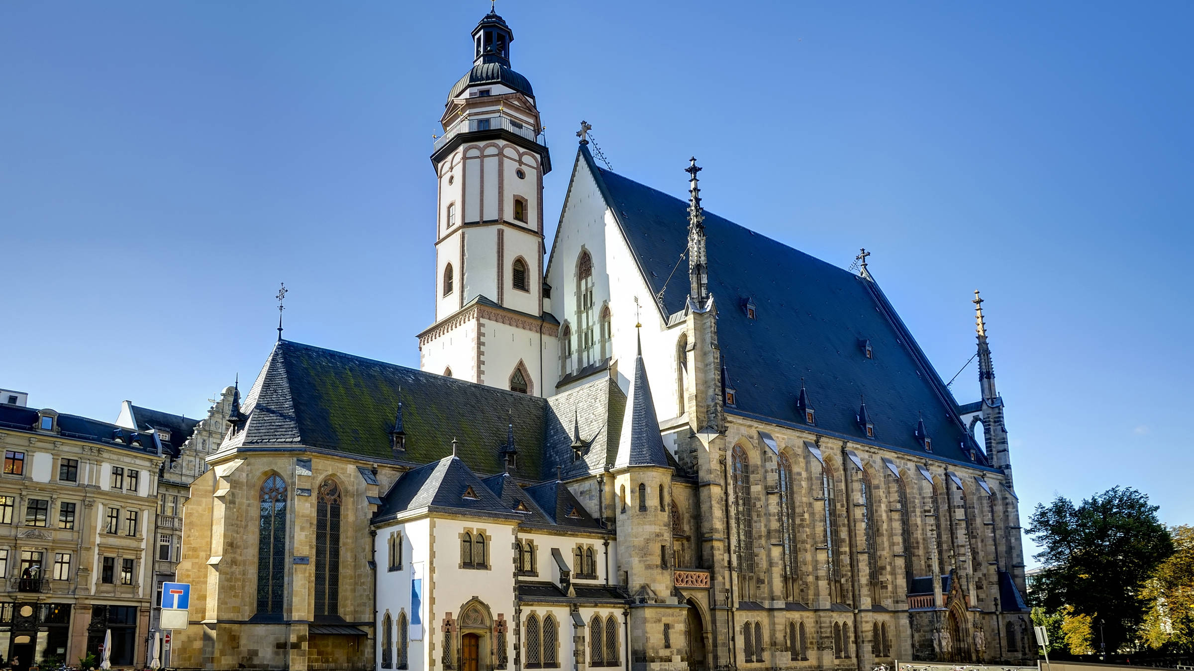 Iglesia de Santo Tomás - H2 Hotel Leipzig - sitio web oficial Iglesia de Santo Tomás - H2 Hotel Leipzig - sitio web oficial