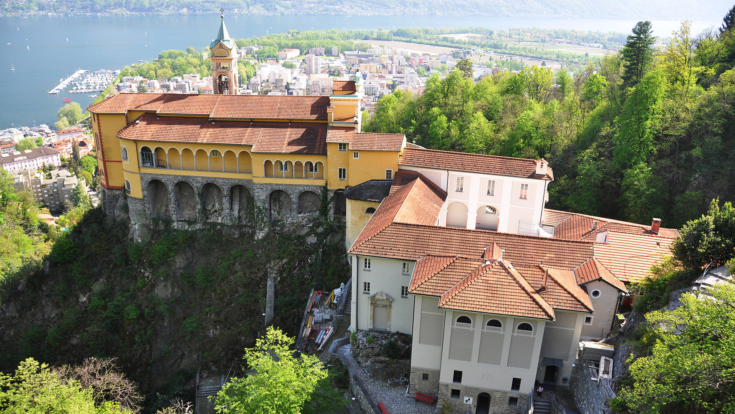 Walfahrtskirche Madonna del Sasso - H-Hotels.com - Offizielle Webseite Walfahrtskirche Madonna del Sasso - H-Hotels.com - Offizielle Webseite