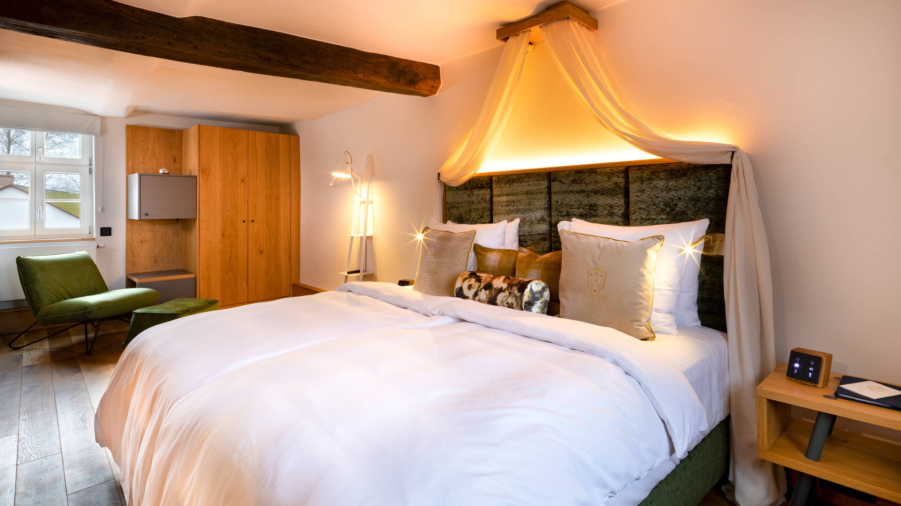 Hotel Brunnenhaus Schloss Landau - Official website