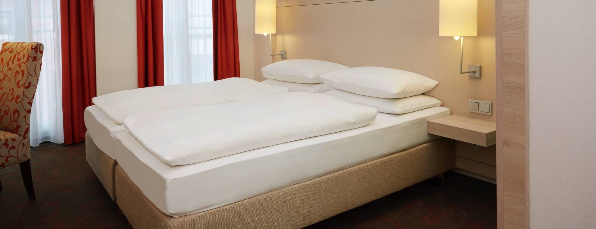 Comfortkamer in het H+ Hotel München - Officiële website