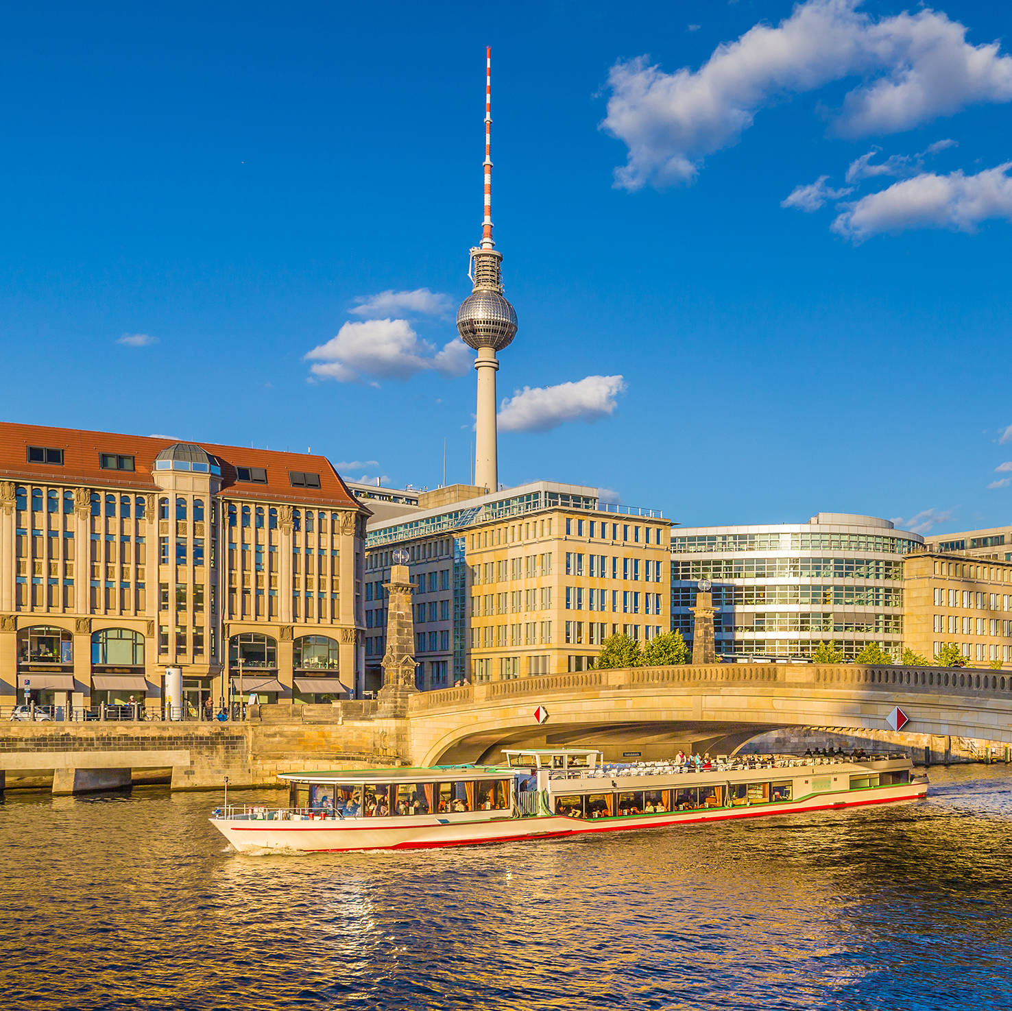 Stedentrip naar de hoofdstad H4 Hotel Berlin Alexanderplatz