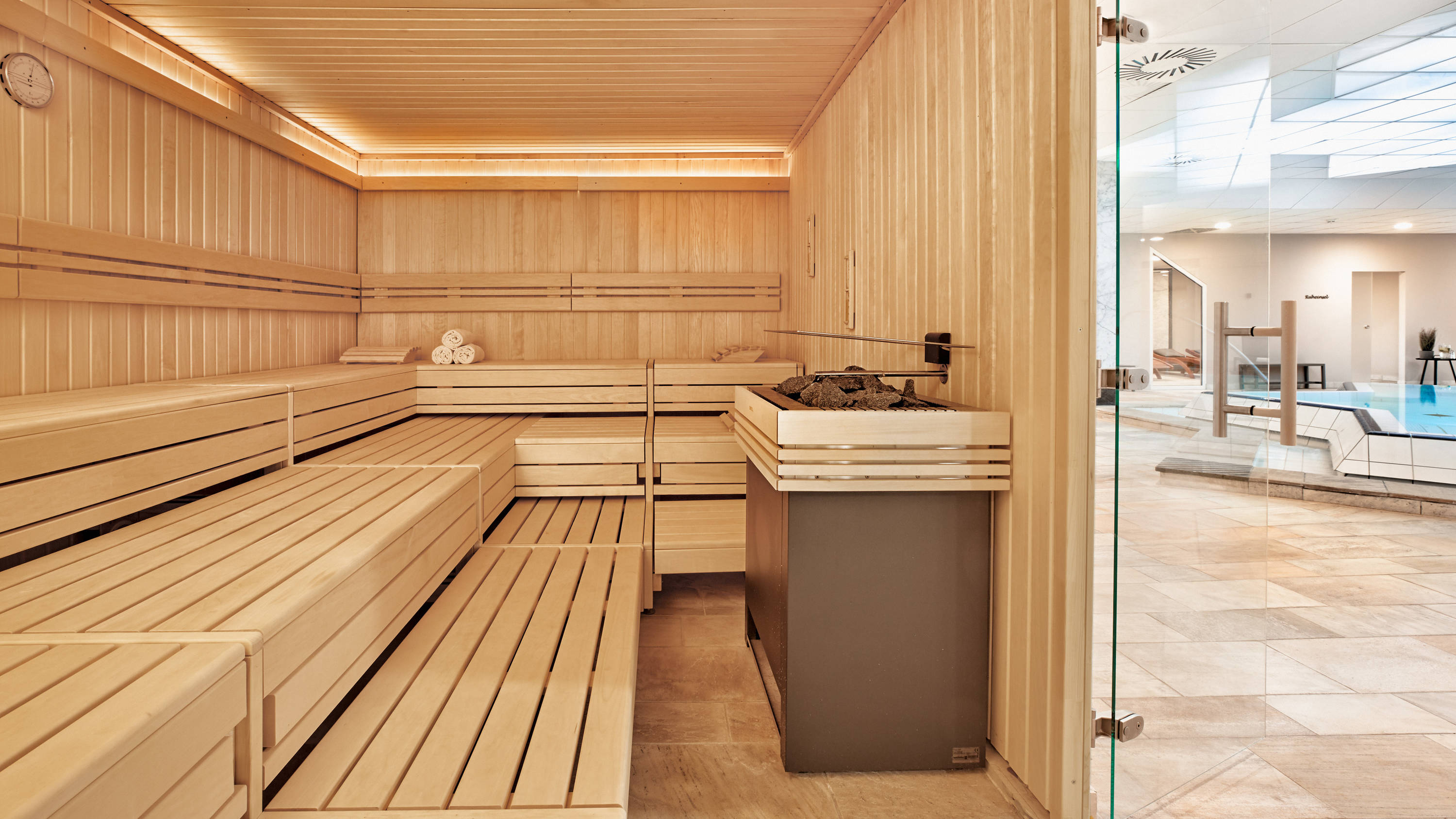 Sauna im H+ Hotel Wiesbaden Niedernhausen - Offizielle Webseite Sauna im H+ Hotel Wiesbaden Niedernhausen - Offizielle Webseite