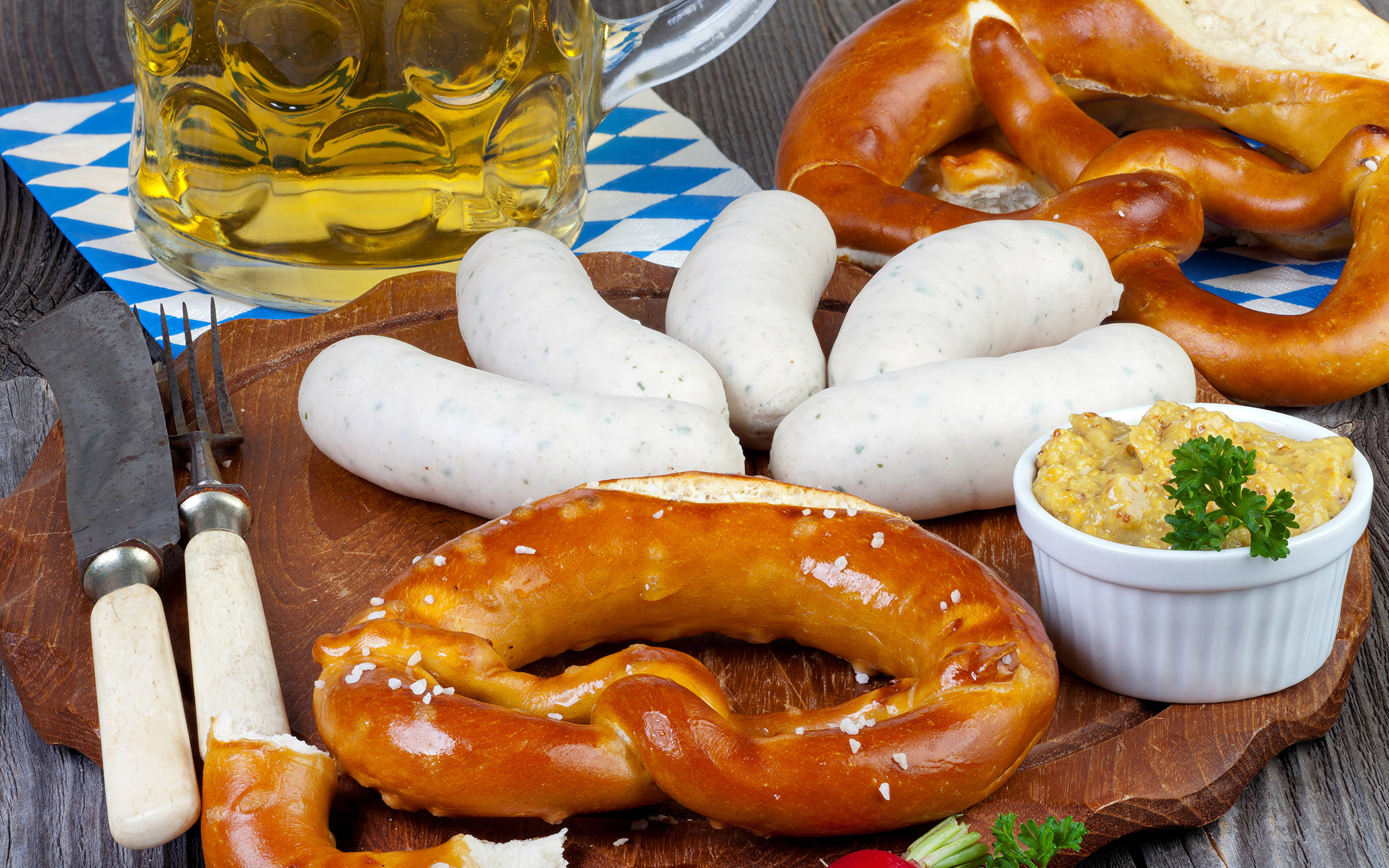 Bayerische Spezialitäten - Städtereise nach München mit H-Hotels.com - Offizielle Webseite Bayerische Spezialitäten - Städtereise nach München mit H-Hotels.com - Offizielle Webseite