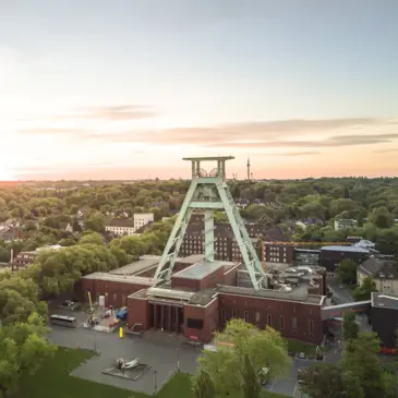 Bergbaumuseum in Bochum beim Sonnenuntergang