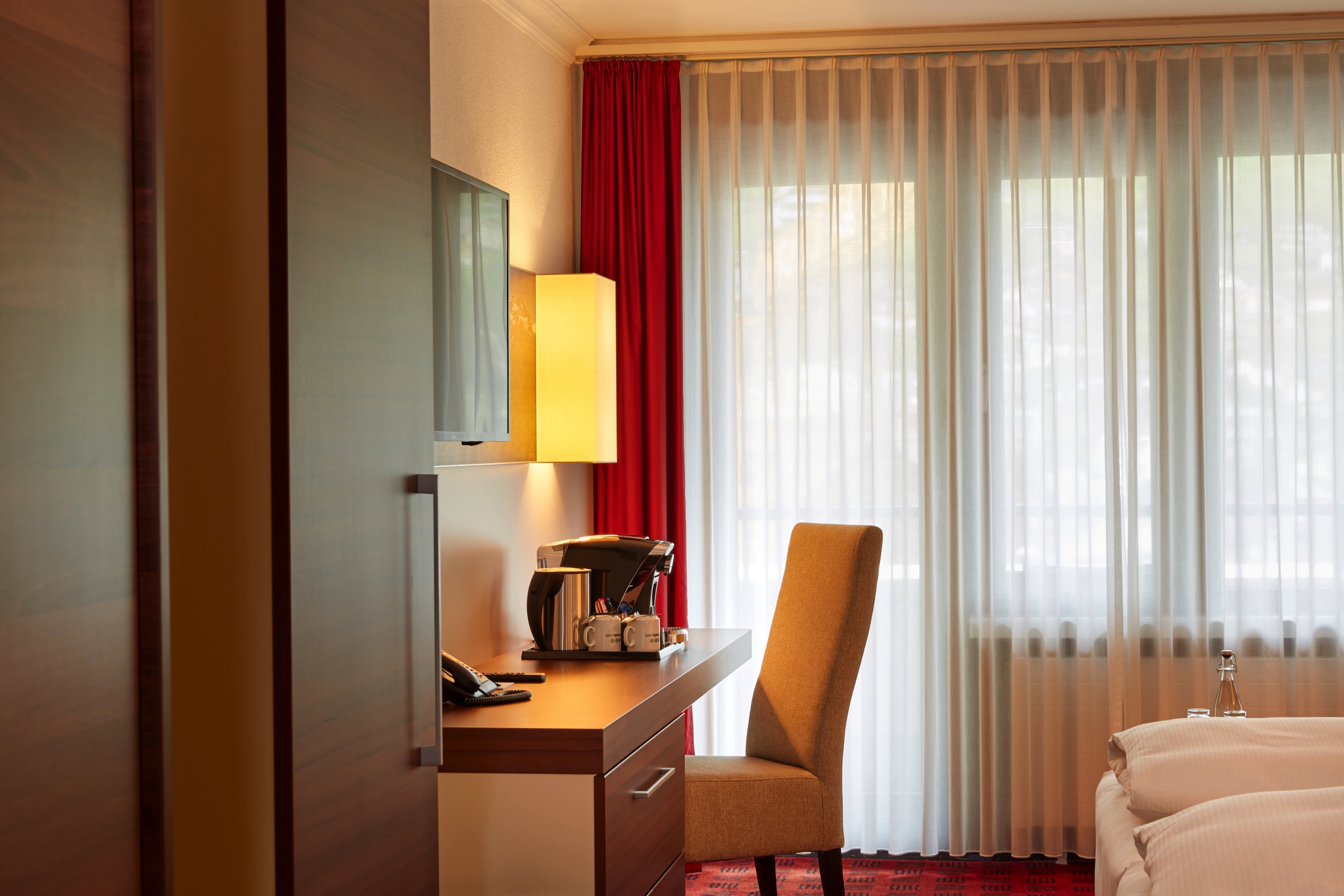 Deluxe Doppelzimmer im H+ Hotel & Spa Engelberg - Offizielle Webseite