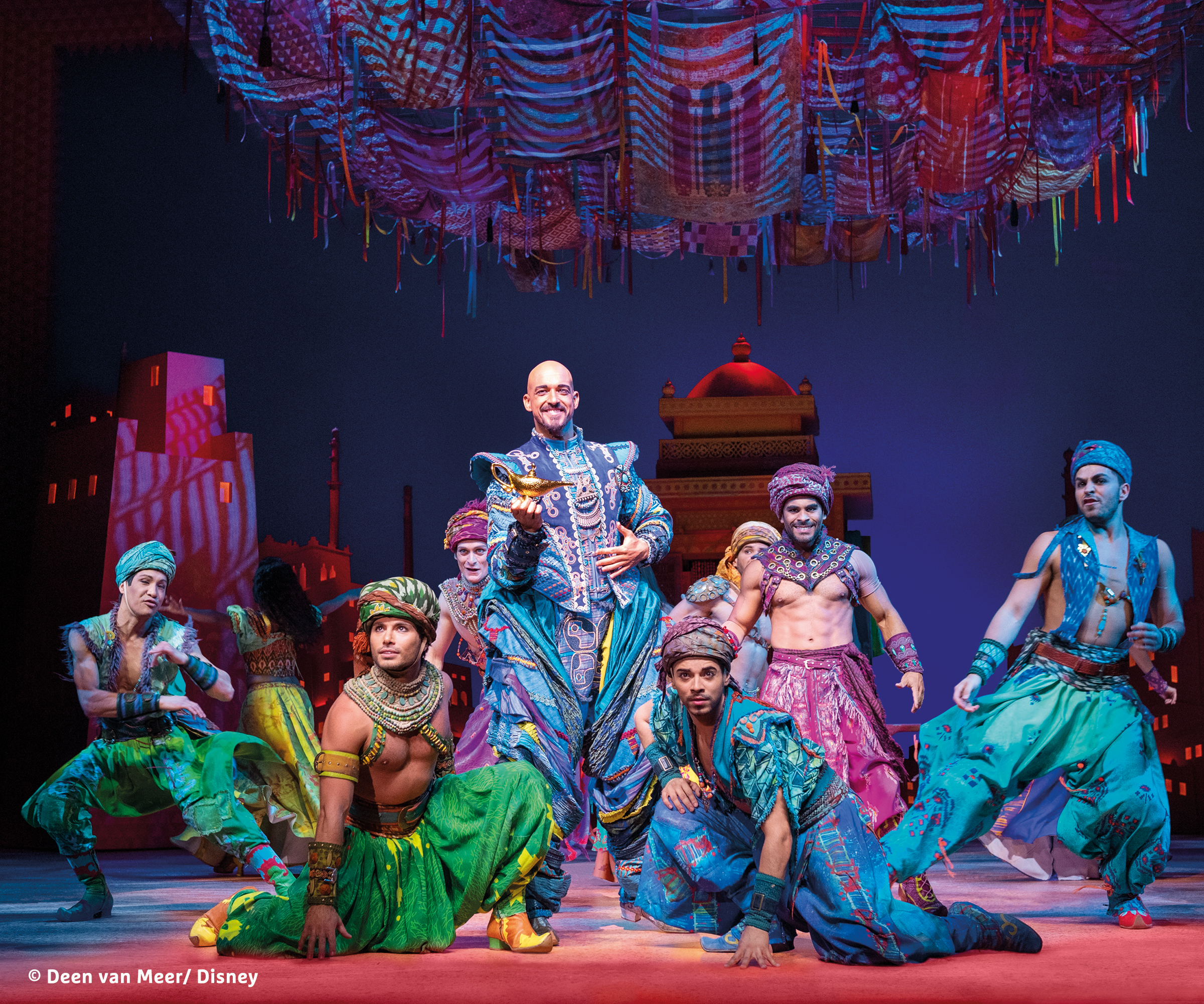 Aladdin und Dschinni | Musical Aladdin mit H-Hotels.com Aladdin und Dschinni | Musical Aladdin mit H-Hotels.com