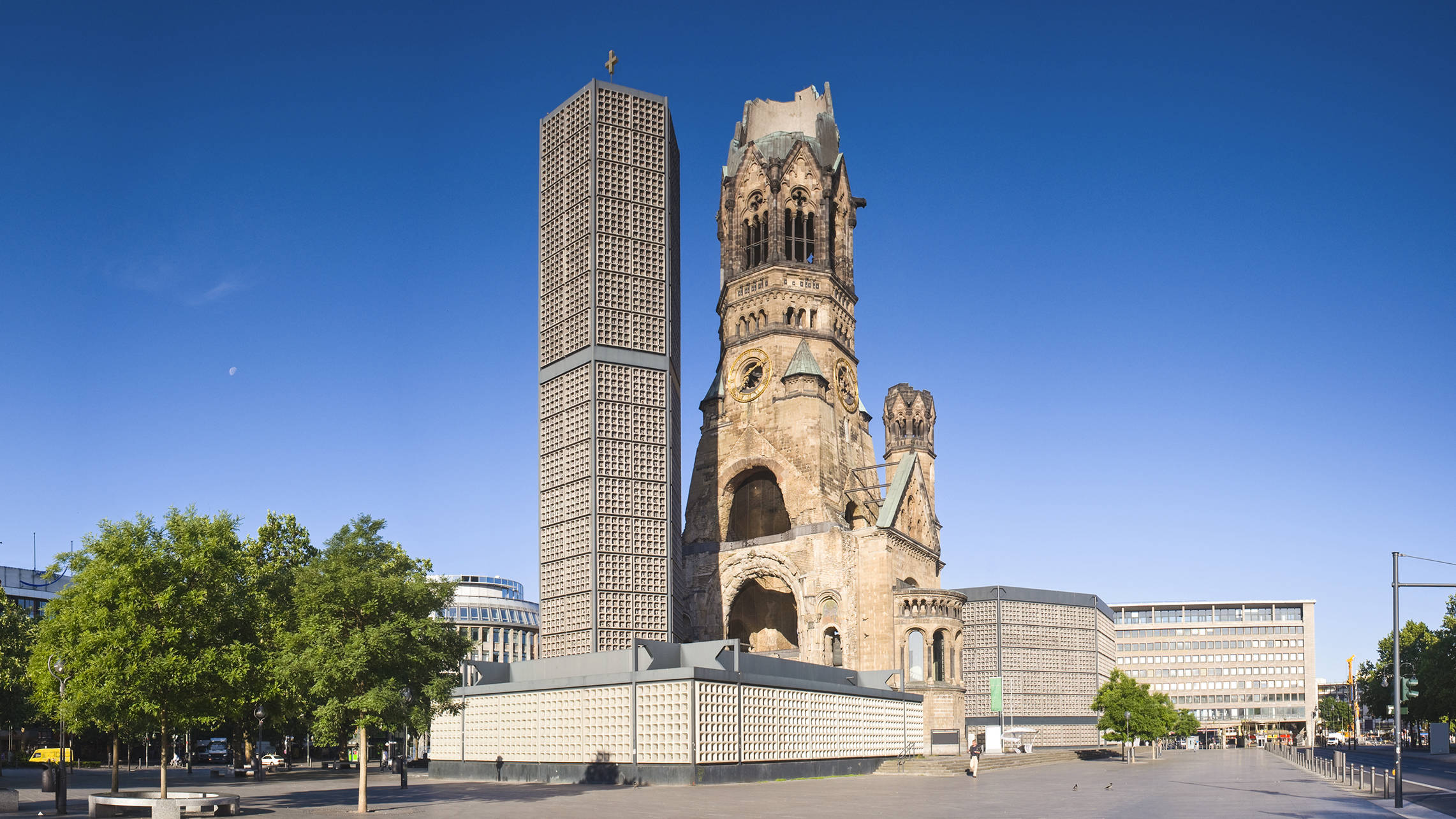 Iglesia Memorial Kaiser Wilhelm - H2 Hotel Berlin Alexanderplatz - sitio web oficial Iglesia Memorial Kaiser Wilhelm - H2 Hotel Berlin Alexanderplatz - sitio web oficial