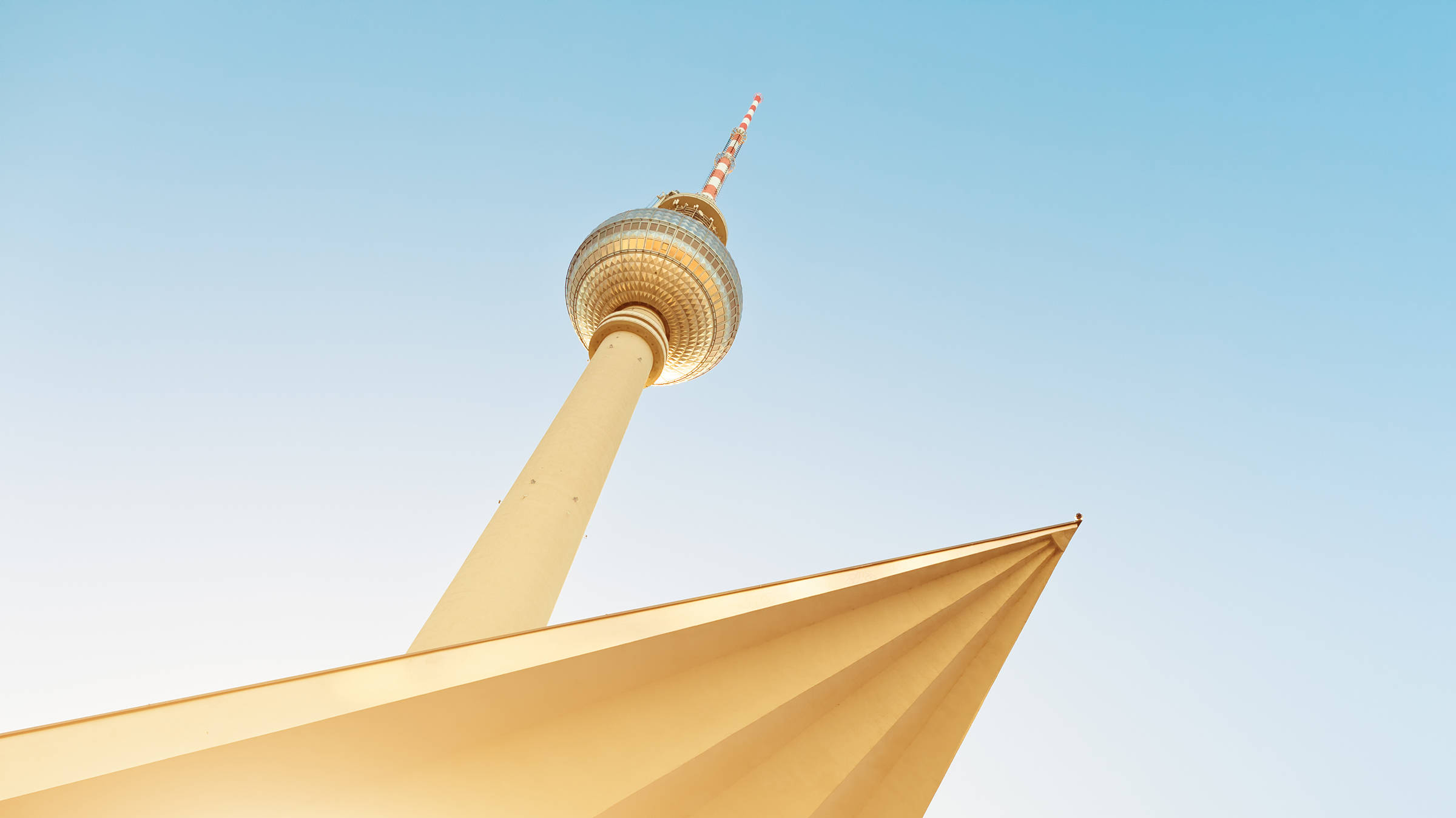 Fernsehturm in Berlin - H4 Hotel Berlin Alexanderplatz - Official website Fernsehturm in Berlin - H4 Hotel Berlin Alexanderplatz - Official website