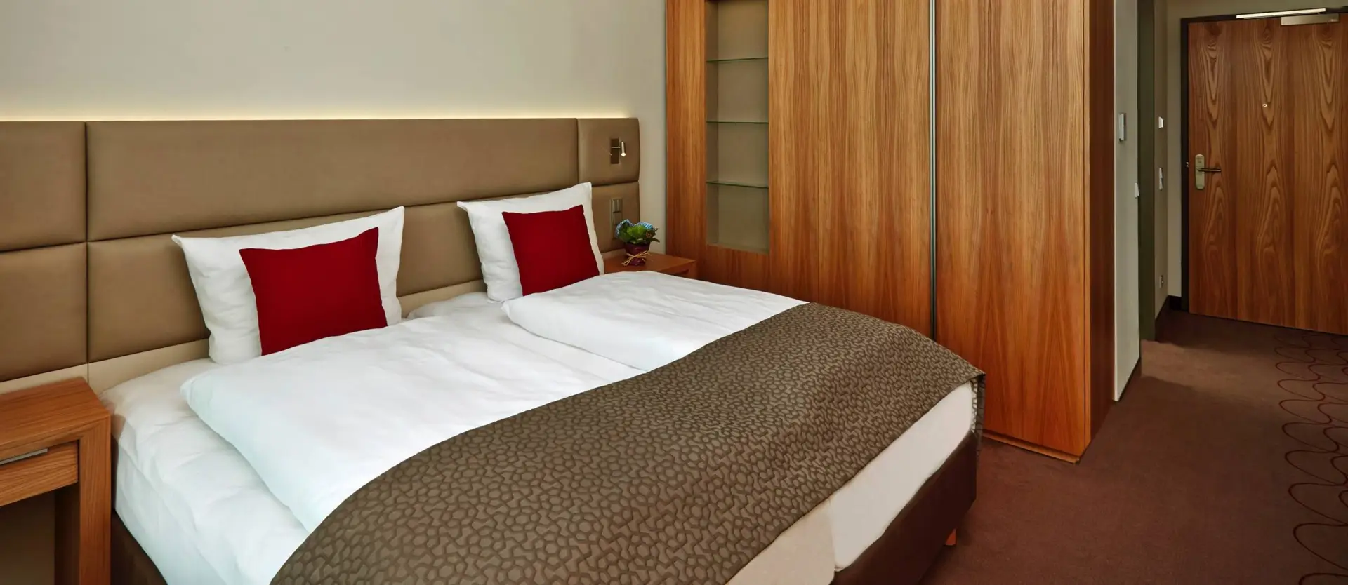 Reiseschein einlösen und München entdecken - h-hotels.com - Offizielle  Webseite