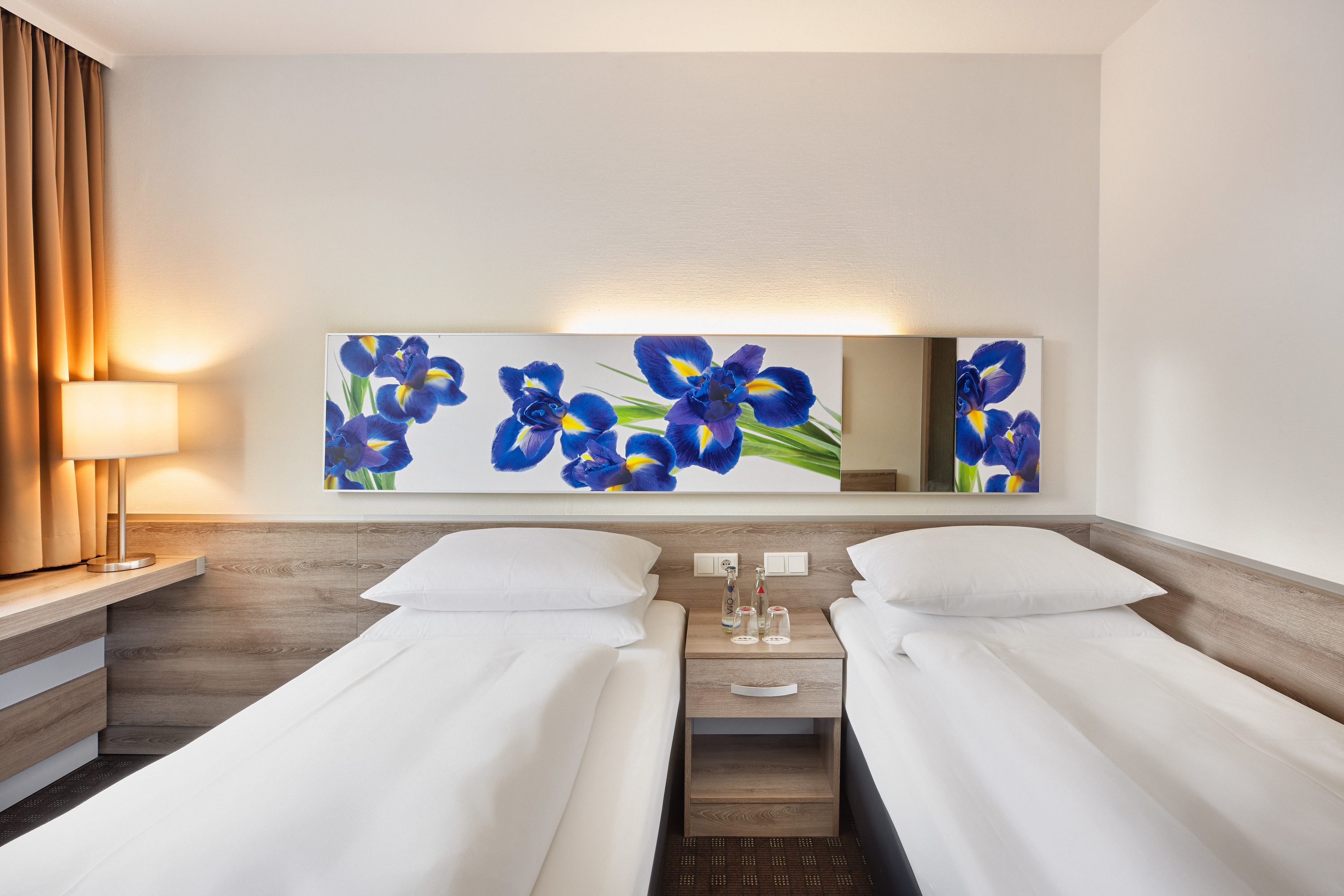 H+ Hotel Frankfurt Airport West Parken www.h-hotels.com