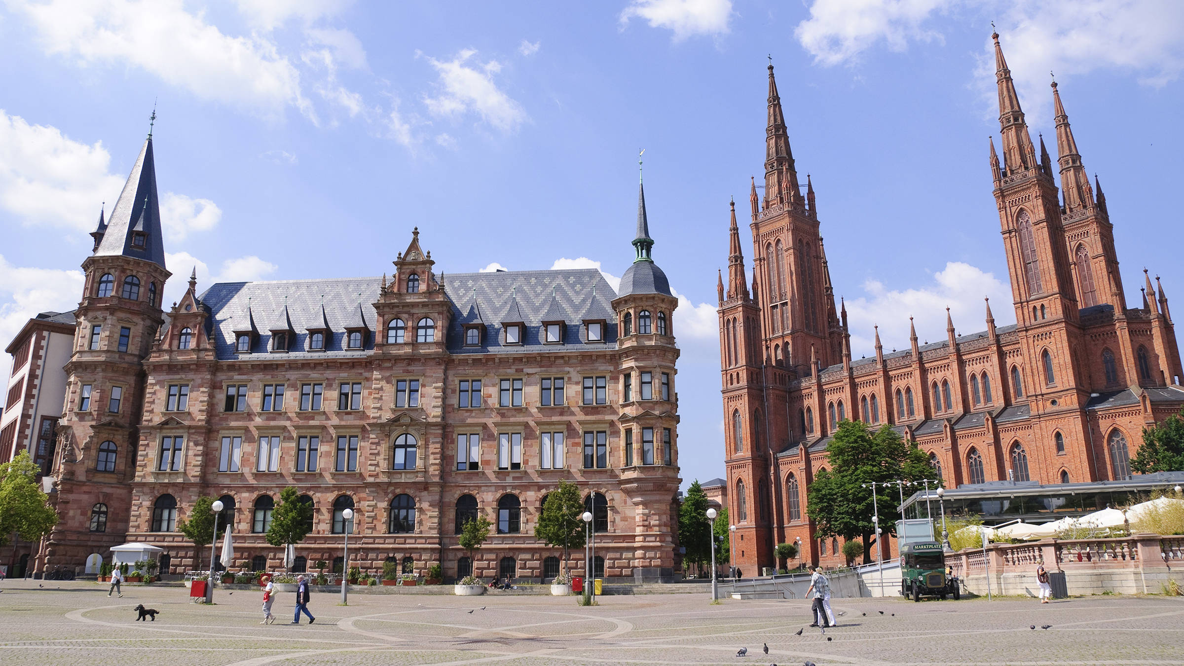 Marketplace from Wiesbaden - H+ Hotel Wiesbaden Niedernhausen - Official website Marketplace from Wiesbaden - H+ Hotel Wiesbaden Niedernhausen - Official website