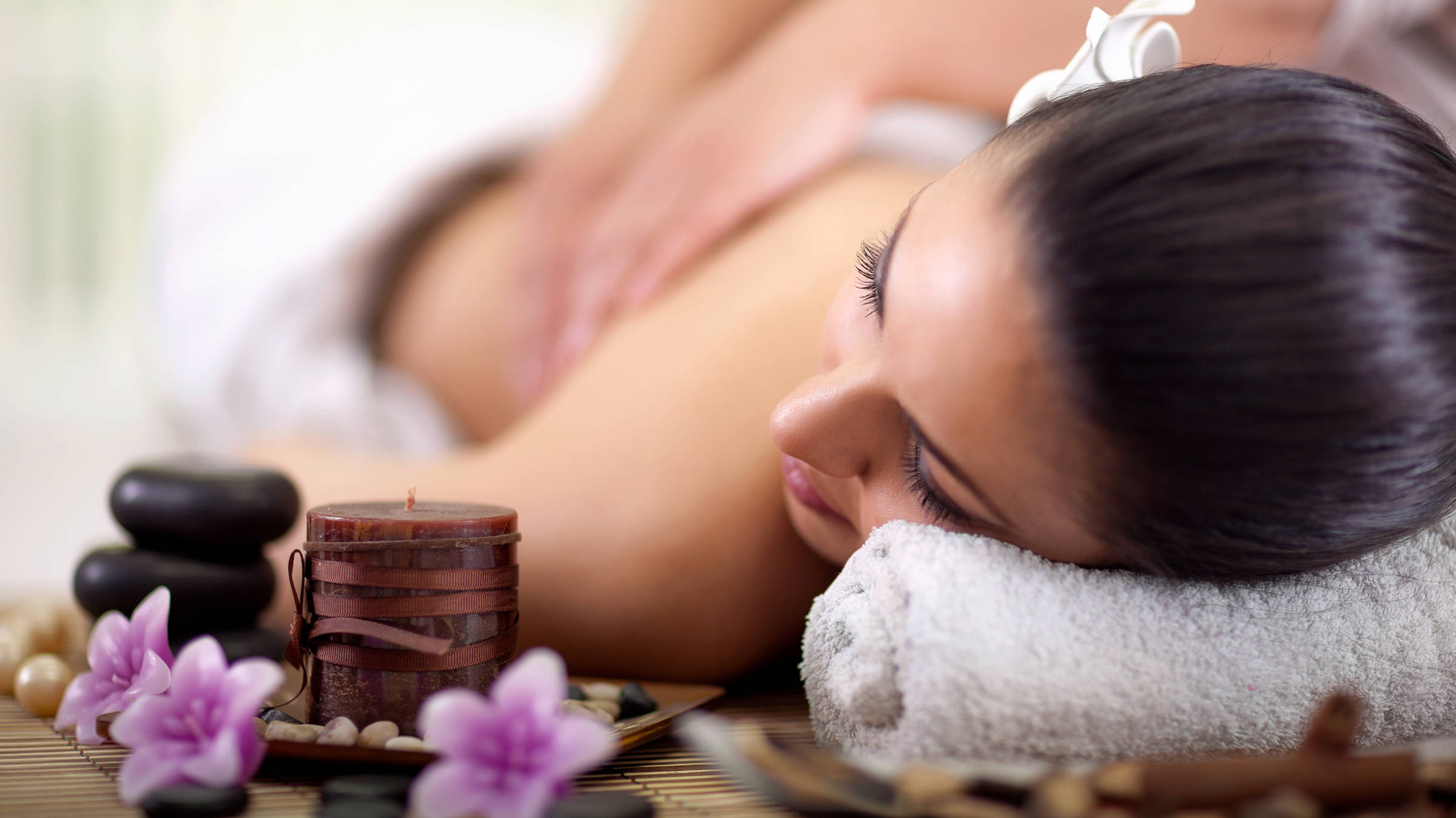 Wellness im Széchenyi Thermalbad - H2 Hotel Budapest - Offizielle Webseite Wellness im Széchenyi Thermalbad - H2 Hotel Budapest - Offizielle Webseite